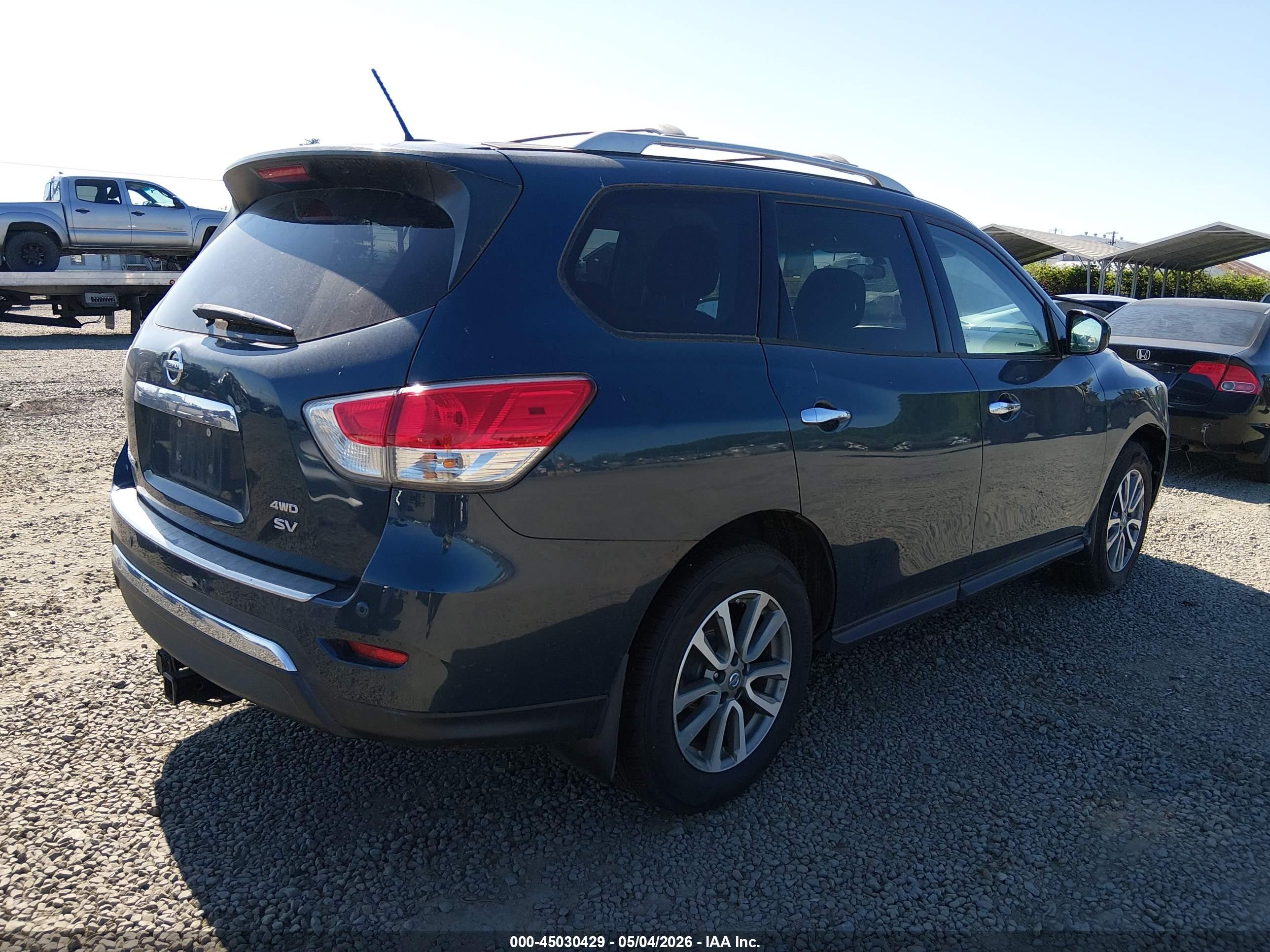 NISSAN PATHFINDER image 4