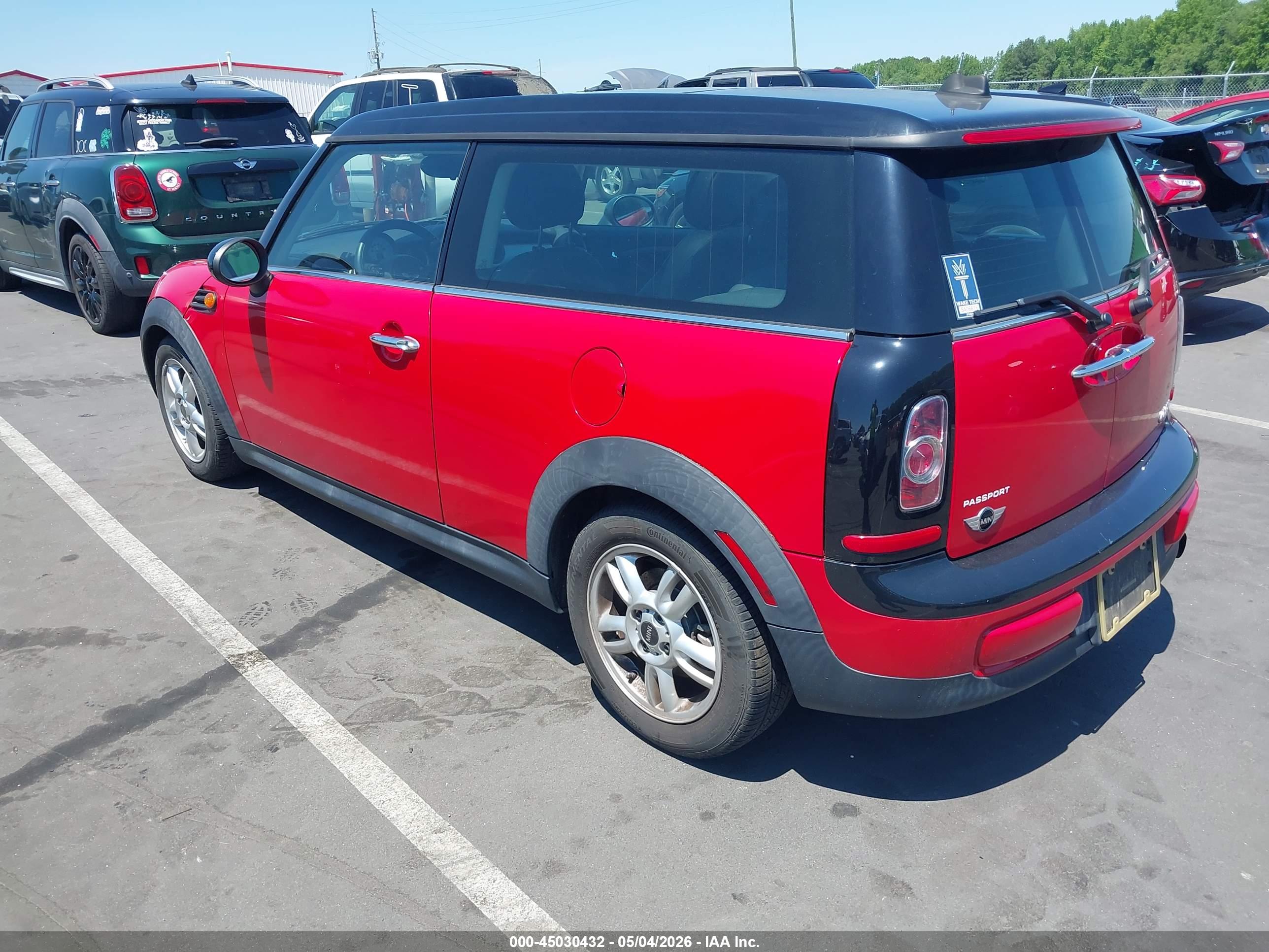 MINI CLUBMAN image 3