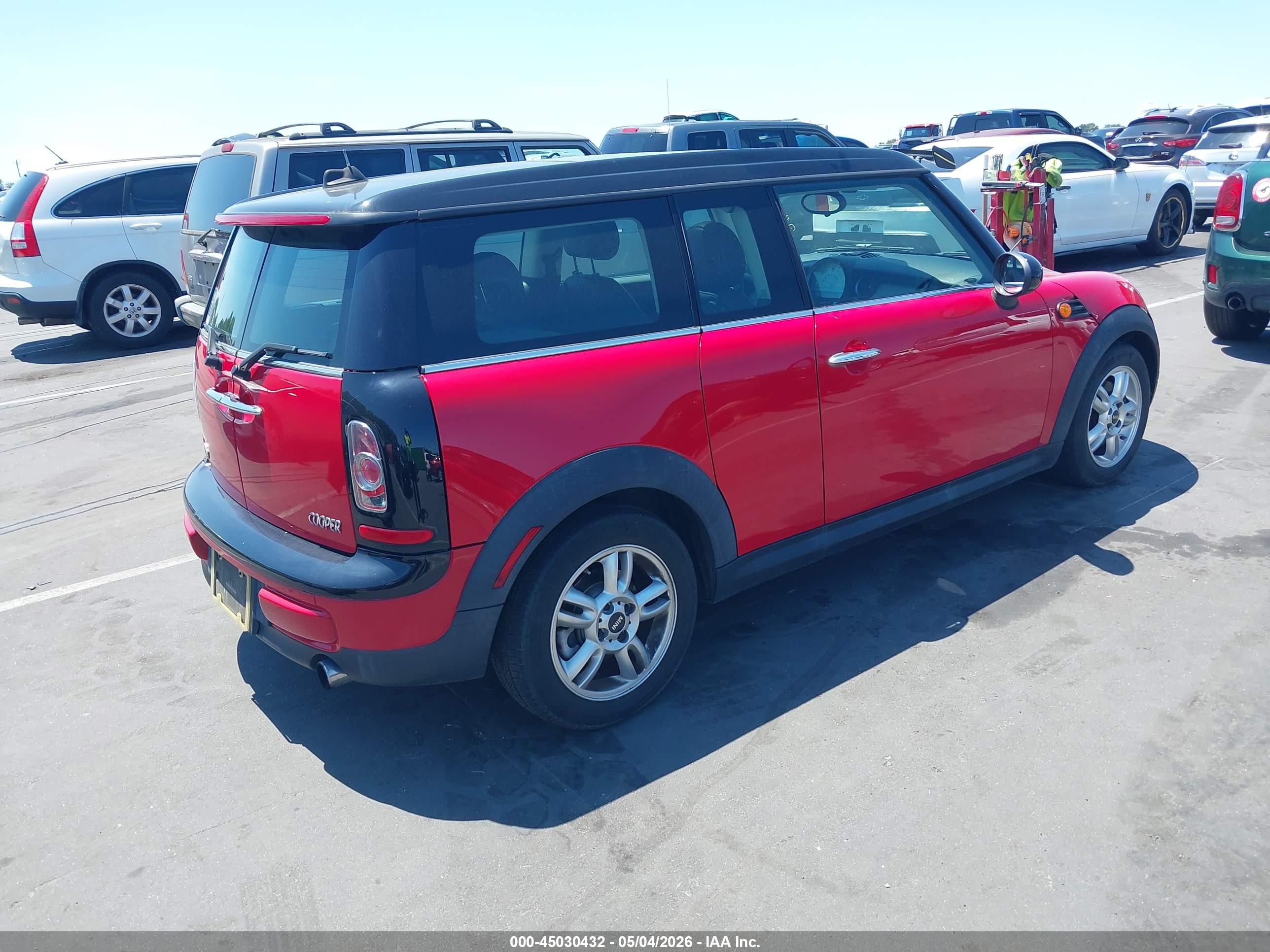 MINI CLUBMAN image 4
