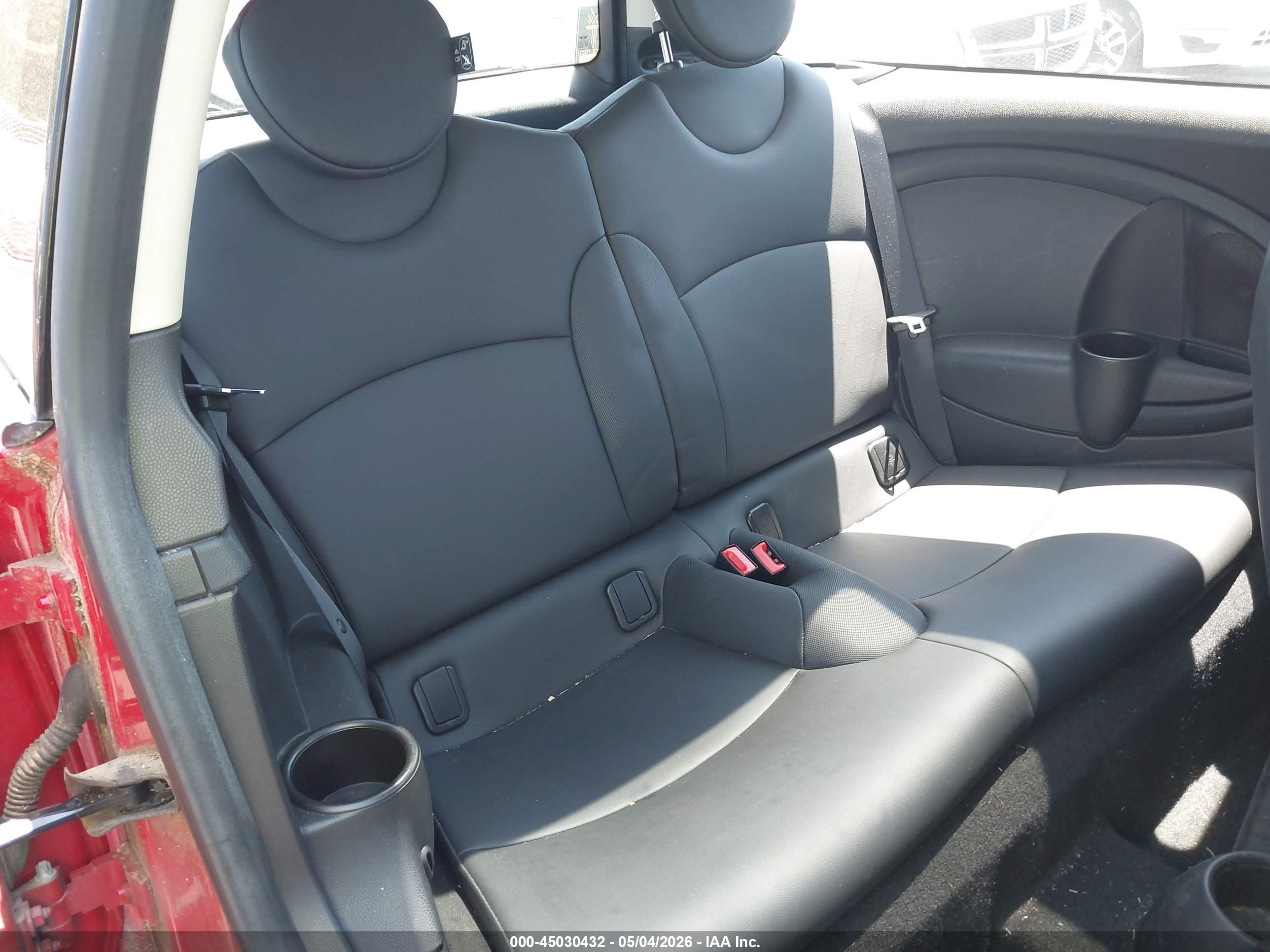 MINI CLUBMAN image 8
