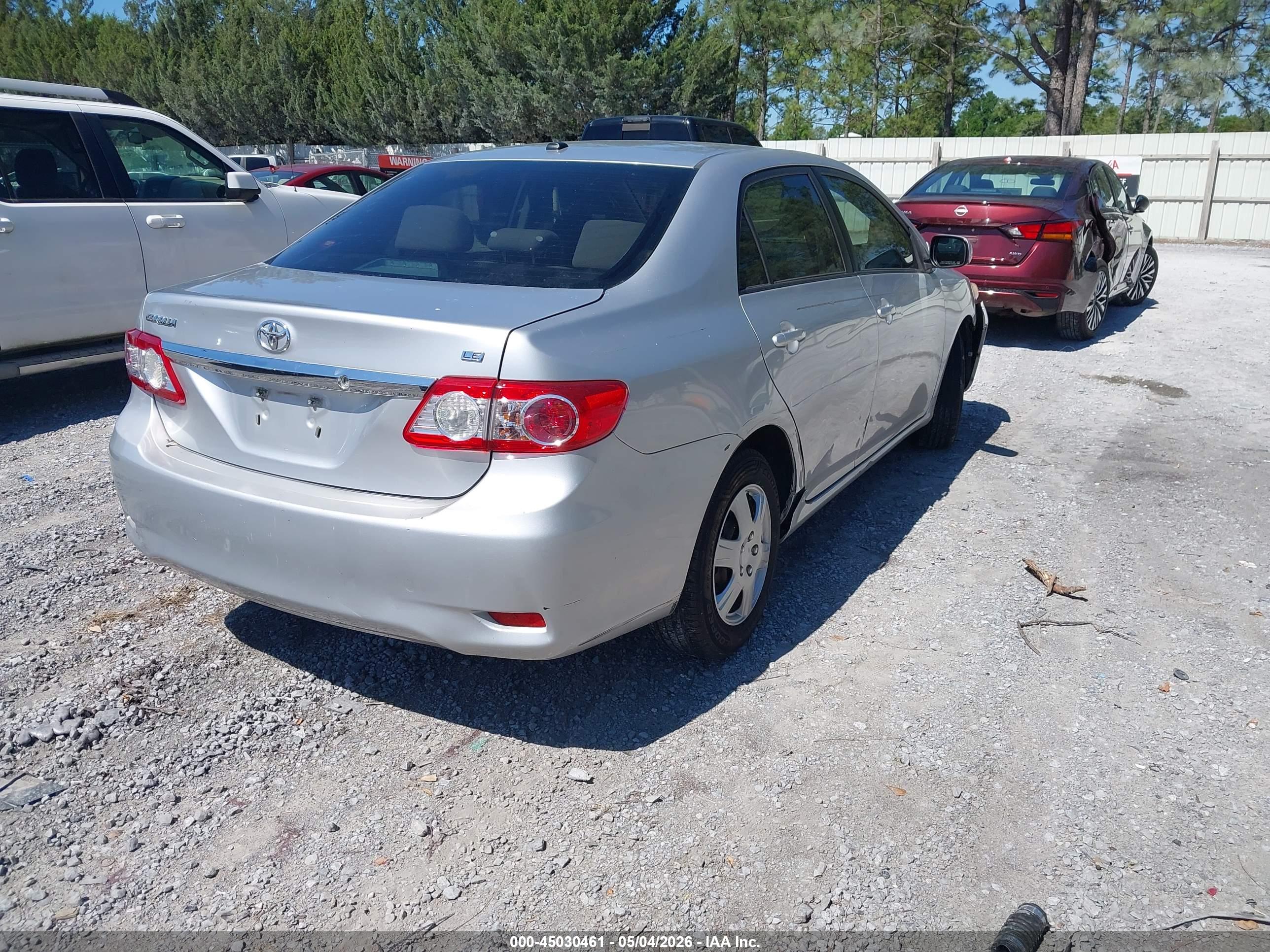 TOYOTA COROLLA image 4