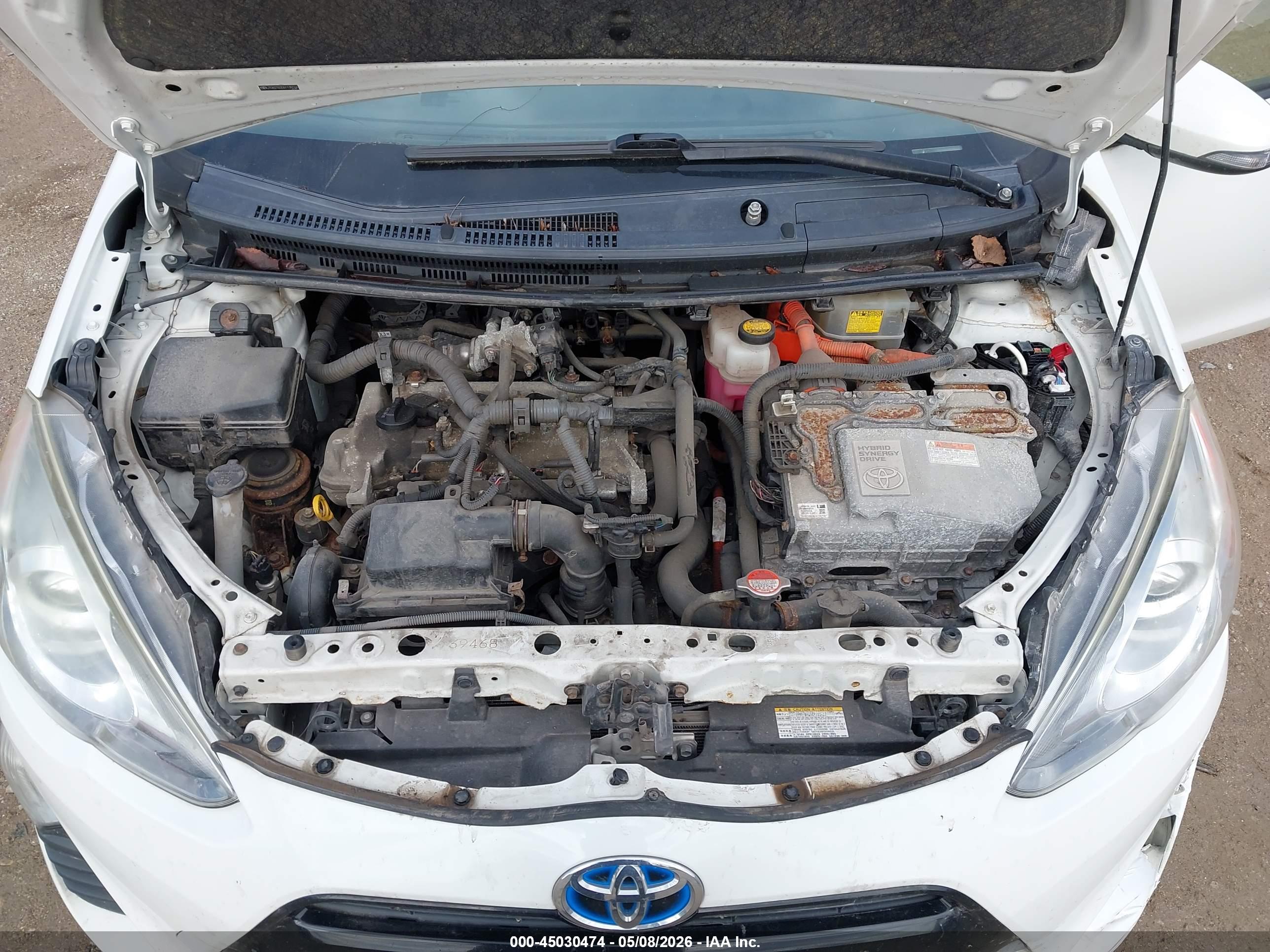 TOYOTA PRIUS image 10