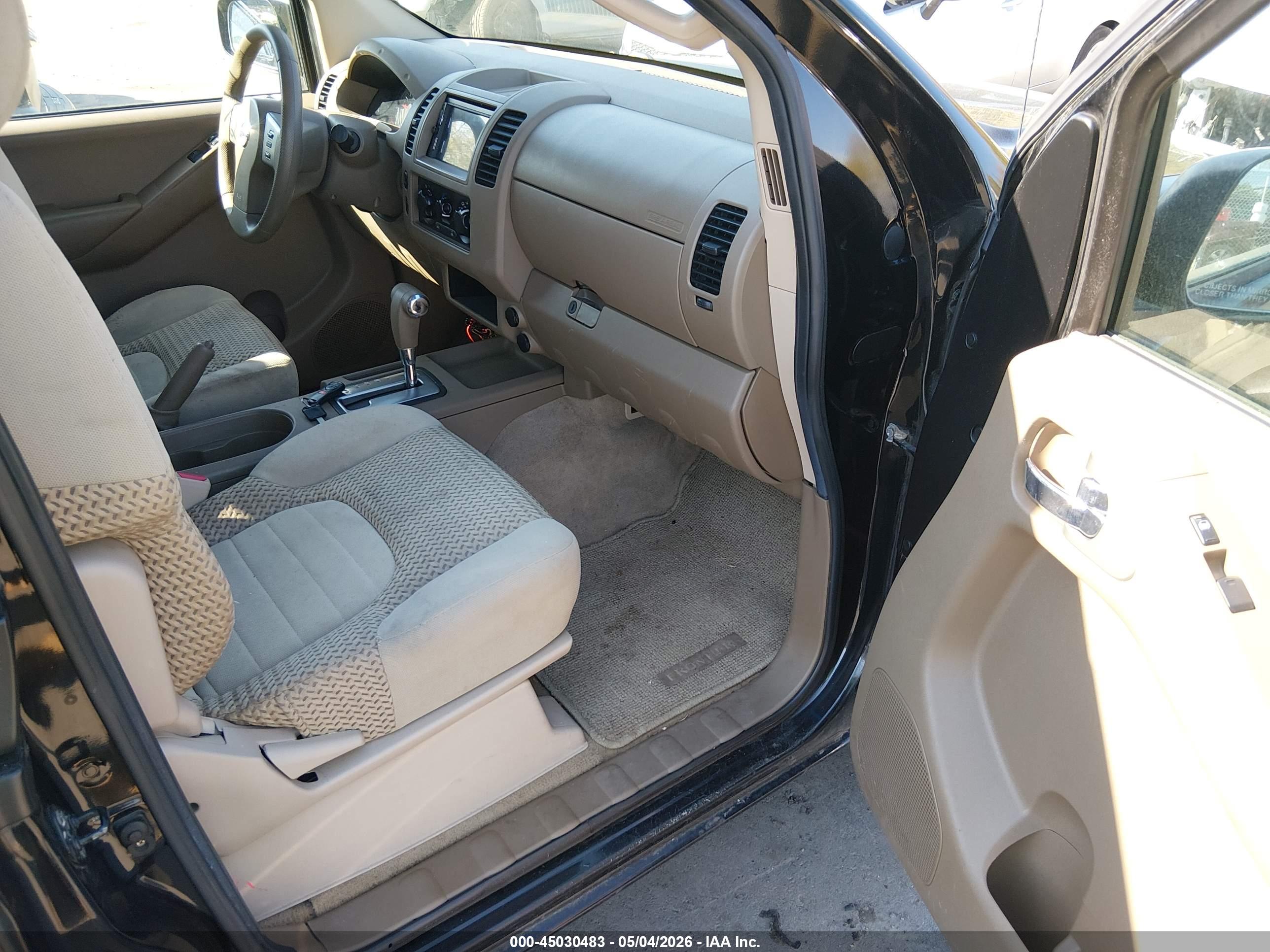 NISSAN FRONTIER image 5