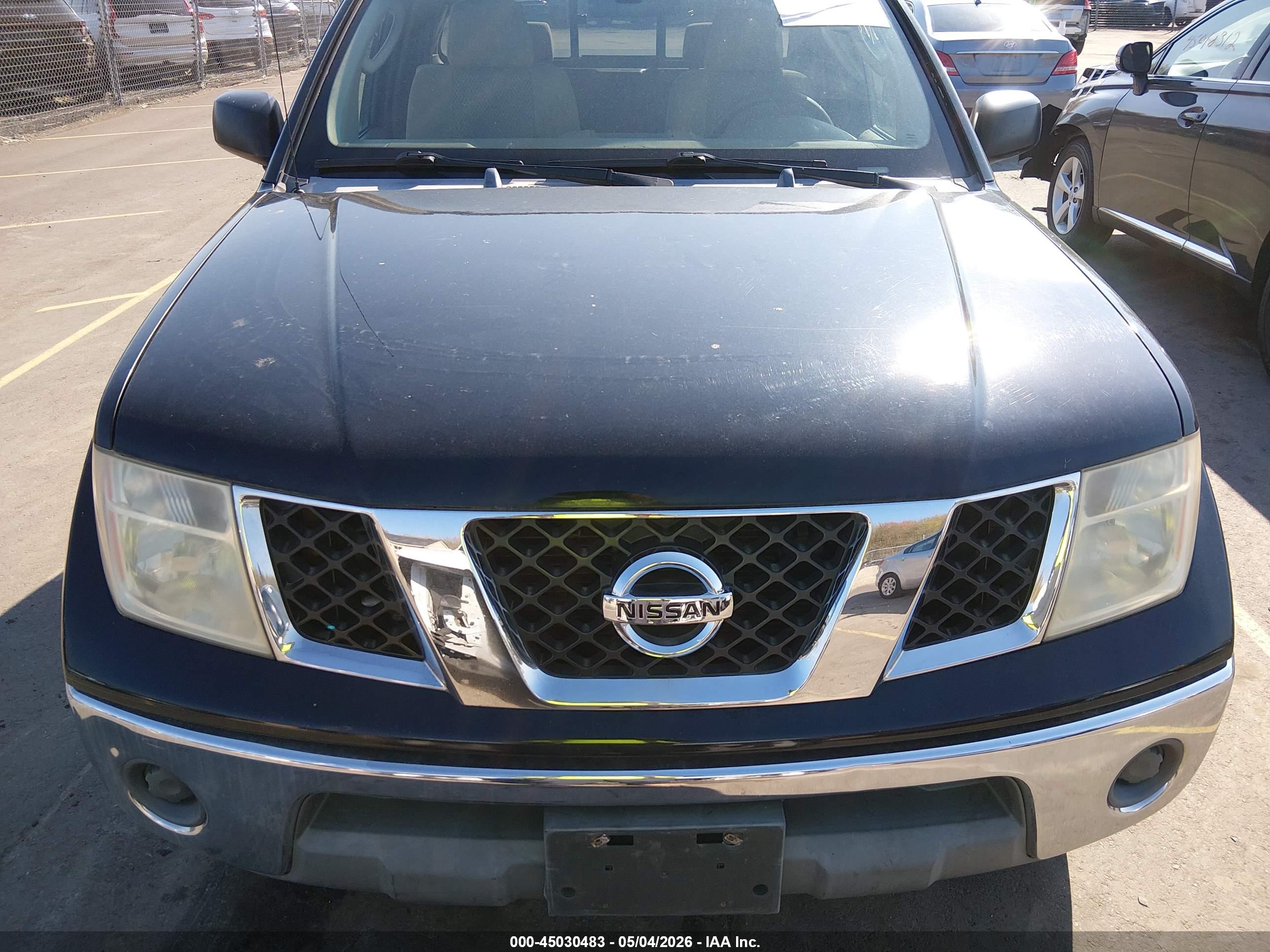 NISSAN FRONTIER image 6