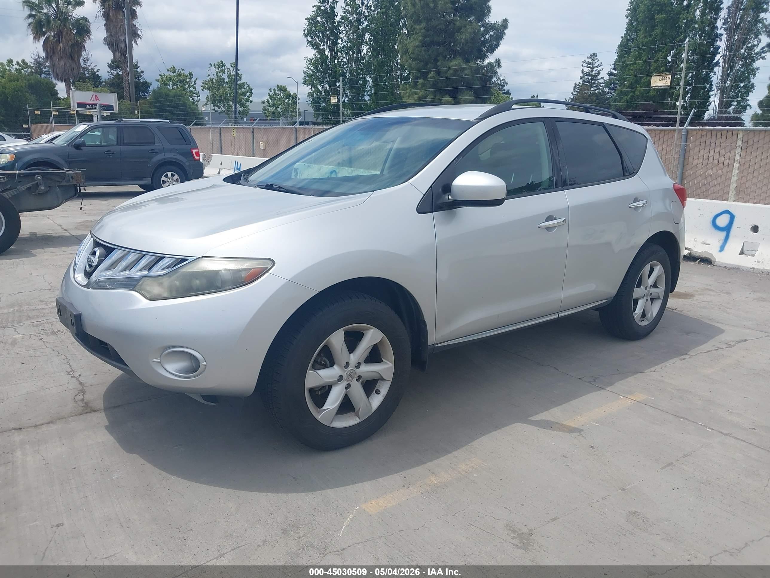 NISSAN MURANO image 2