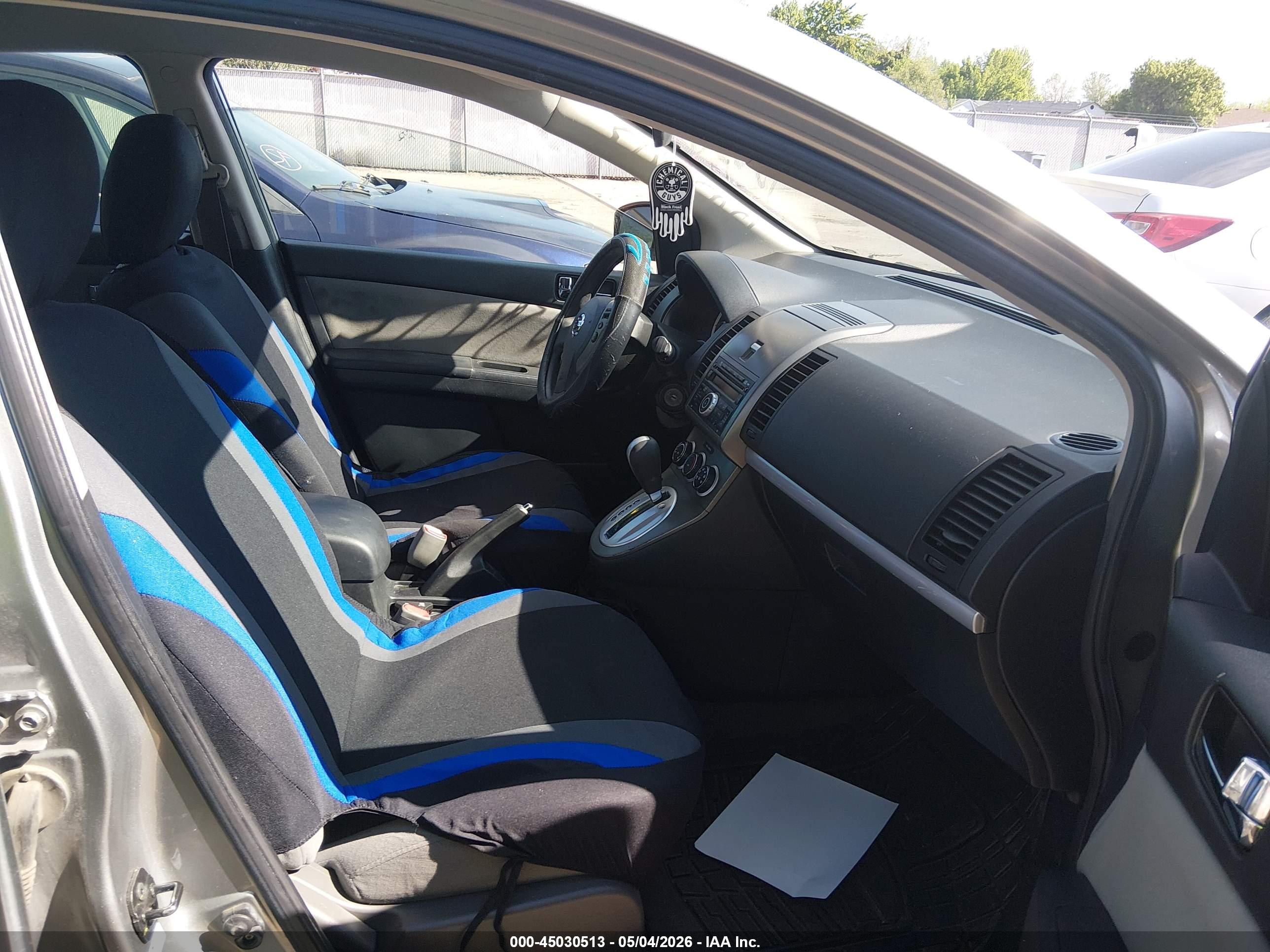 NISSAN SENTRA image 5
