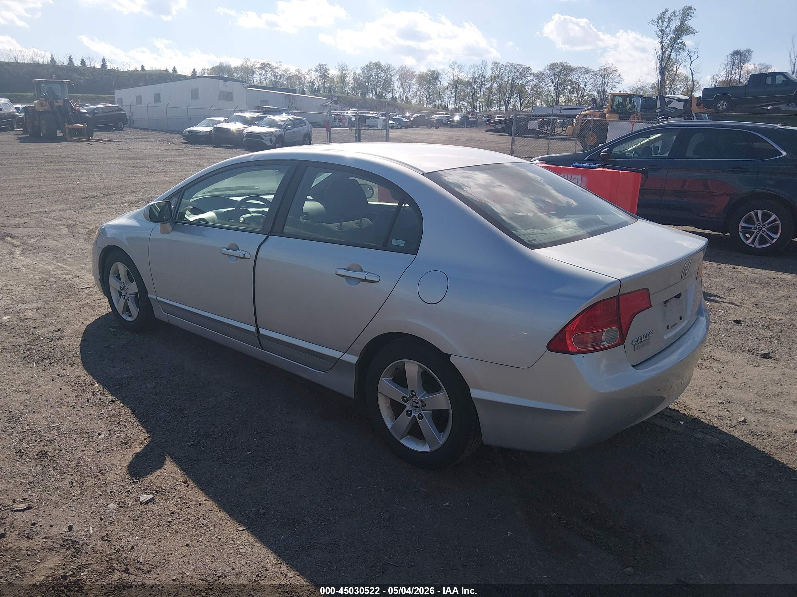 HONDA CIVIC image 3