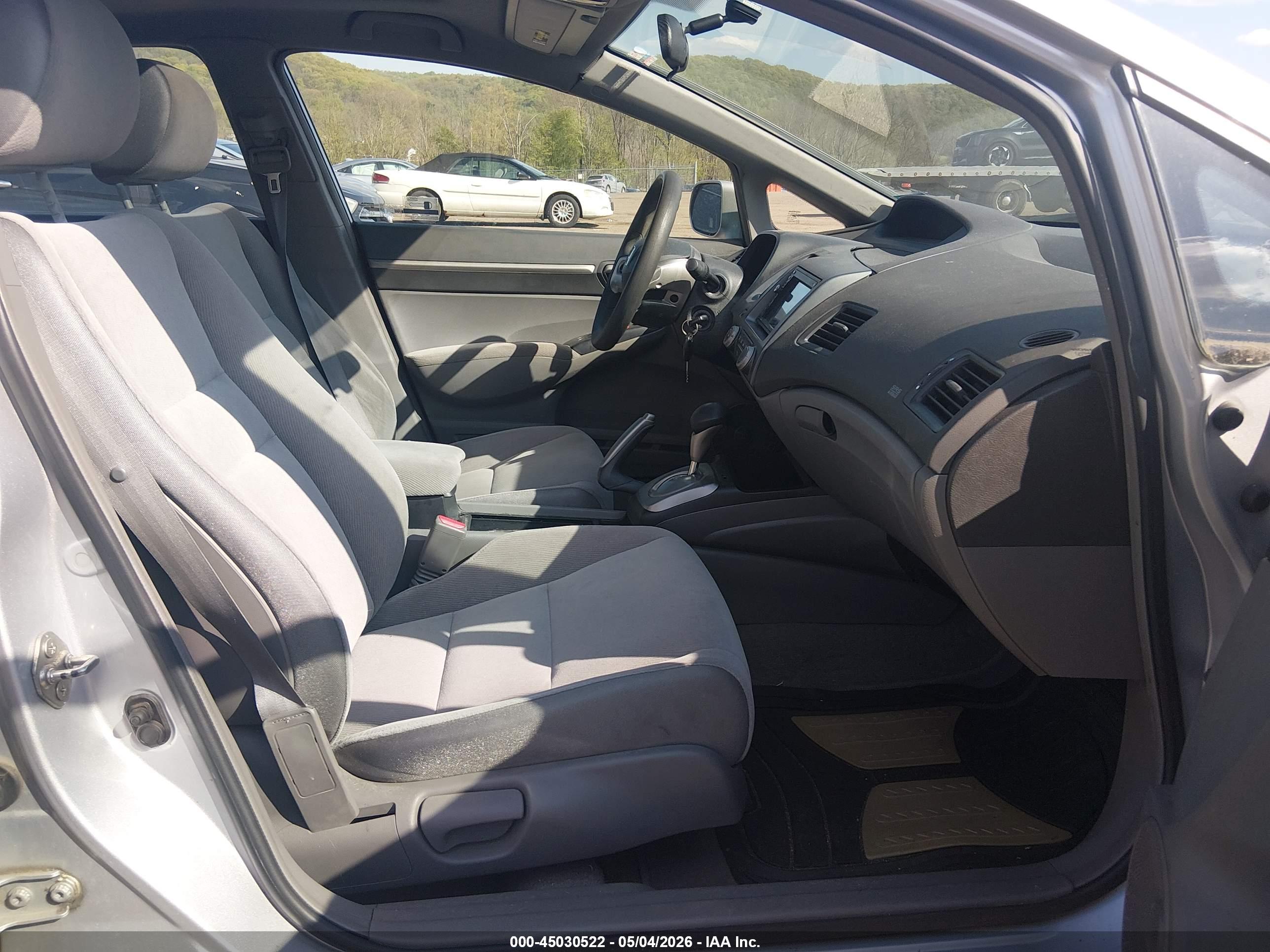 HONDA CIVIC image 5