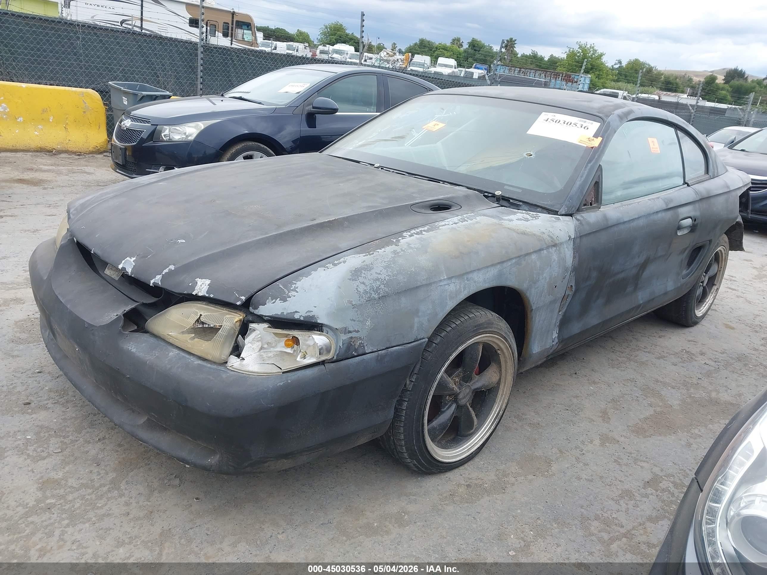 FORD MUSTANG image 2