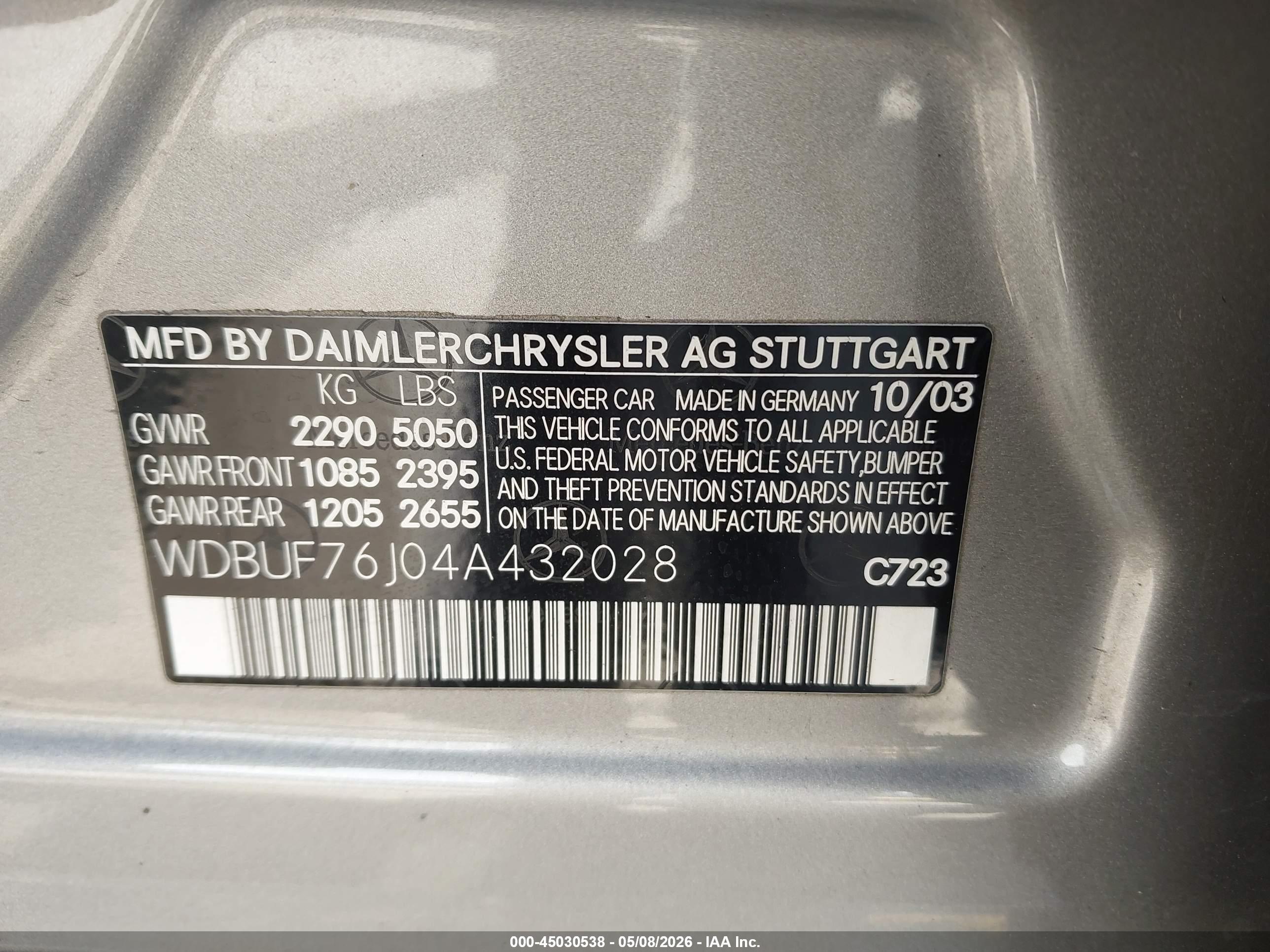 MERCEDES-BENZ E image 9