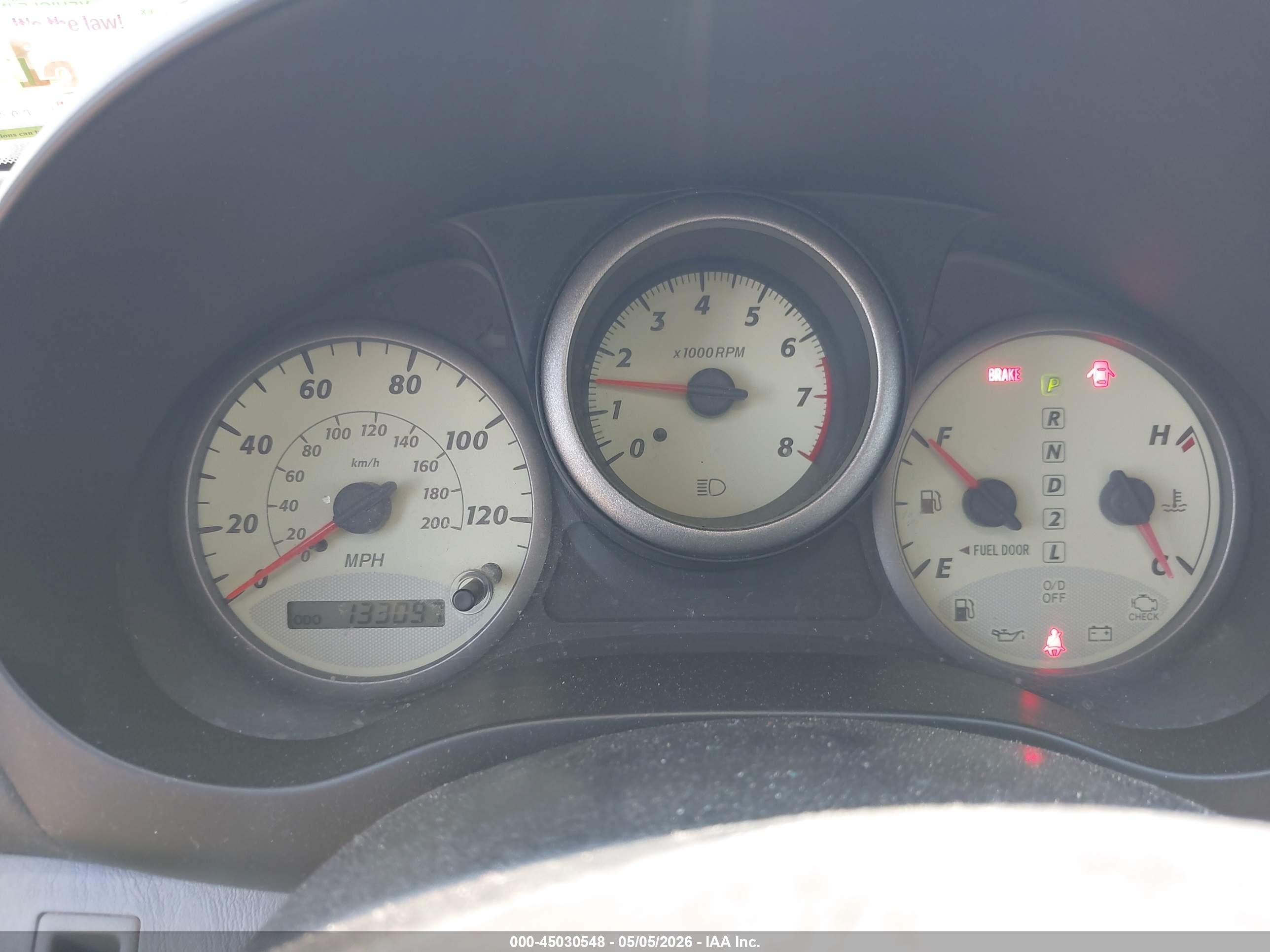 TOYOTA RAV4 image 7