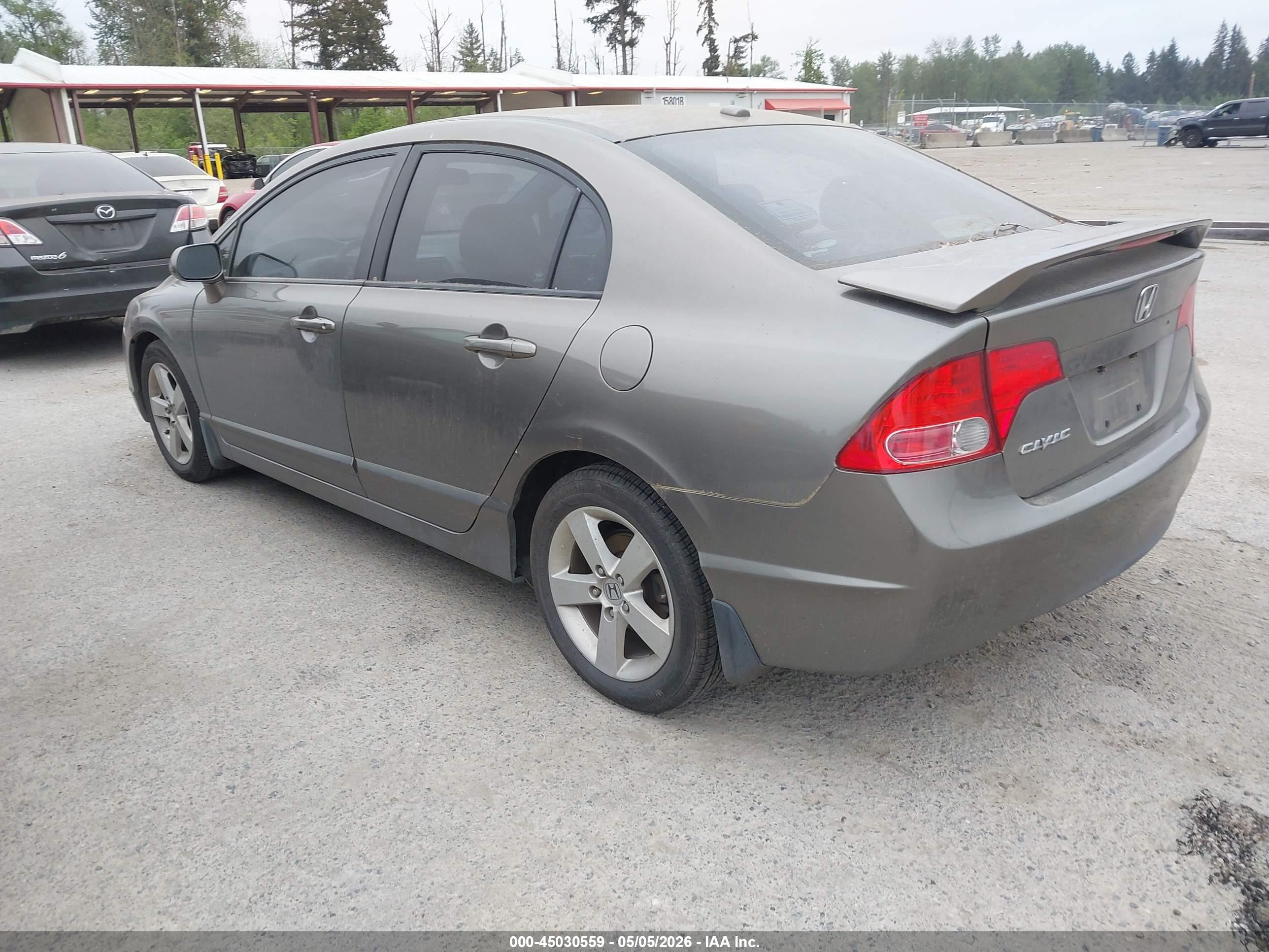 HONDA CIVIC image 3