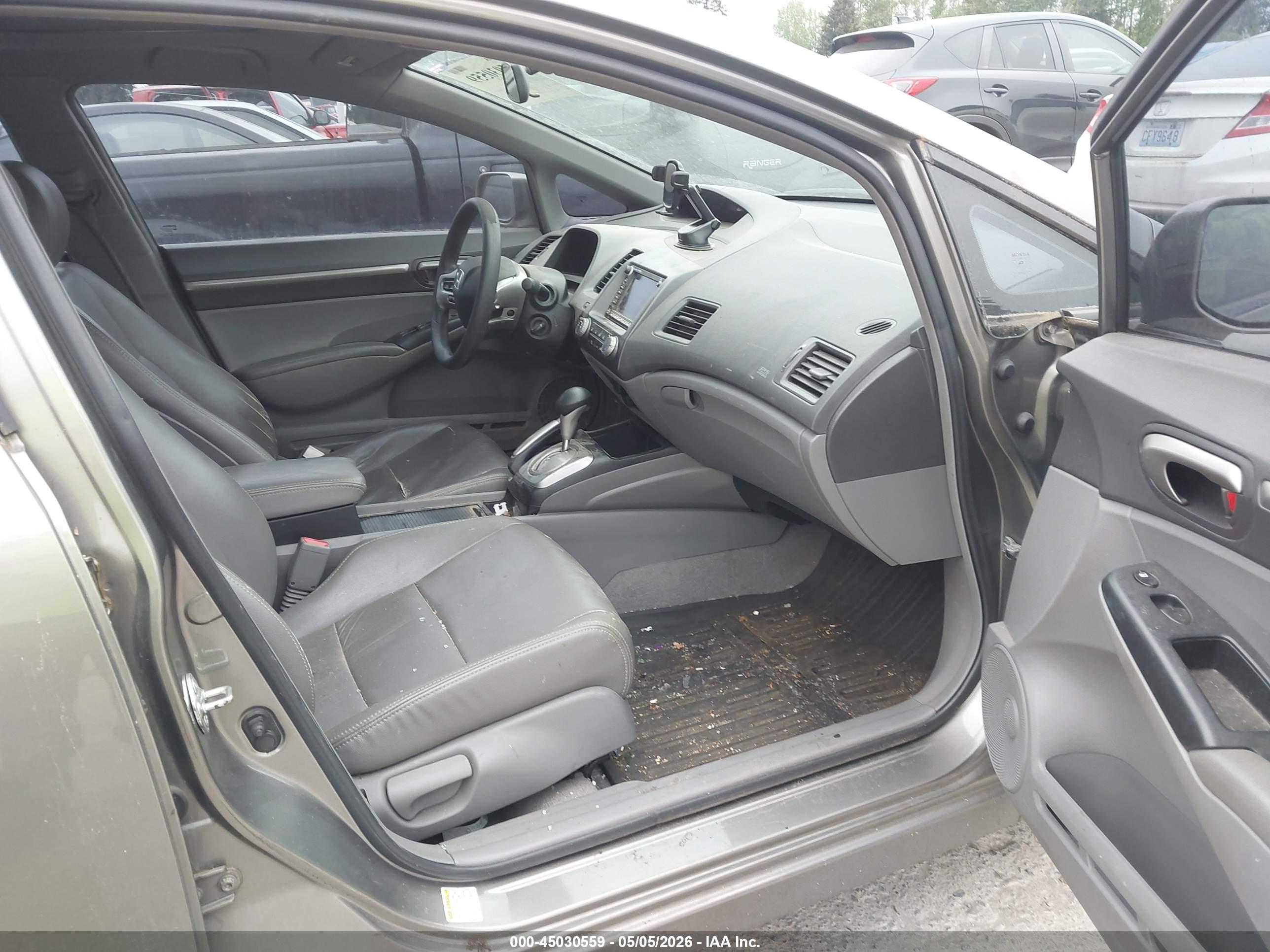 HONDA CIVIC image 5