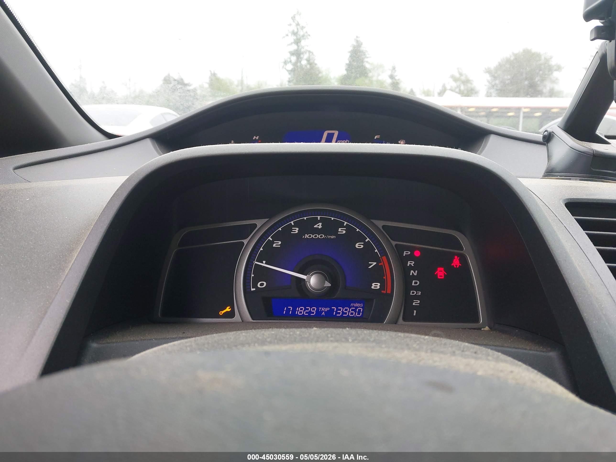HONDA CIVIC image 7