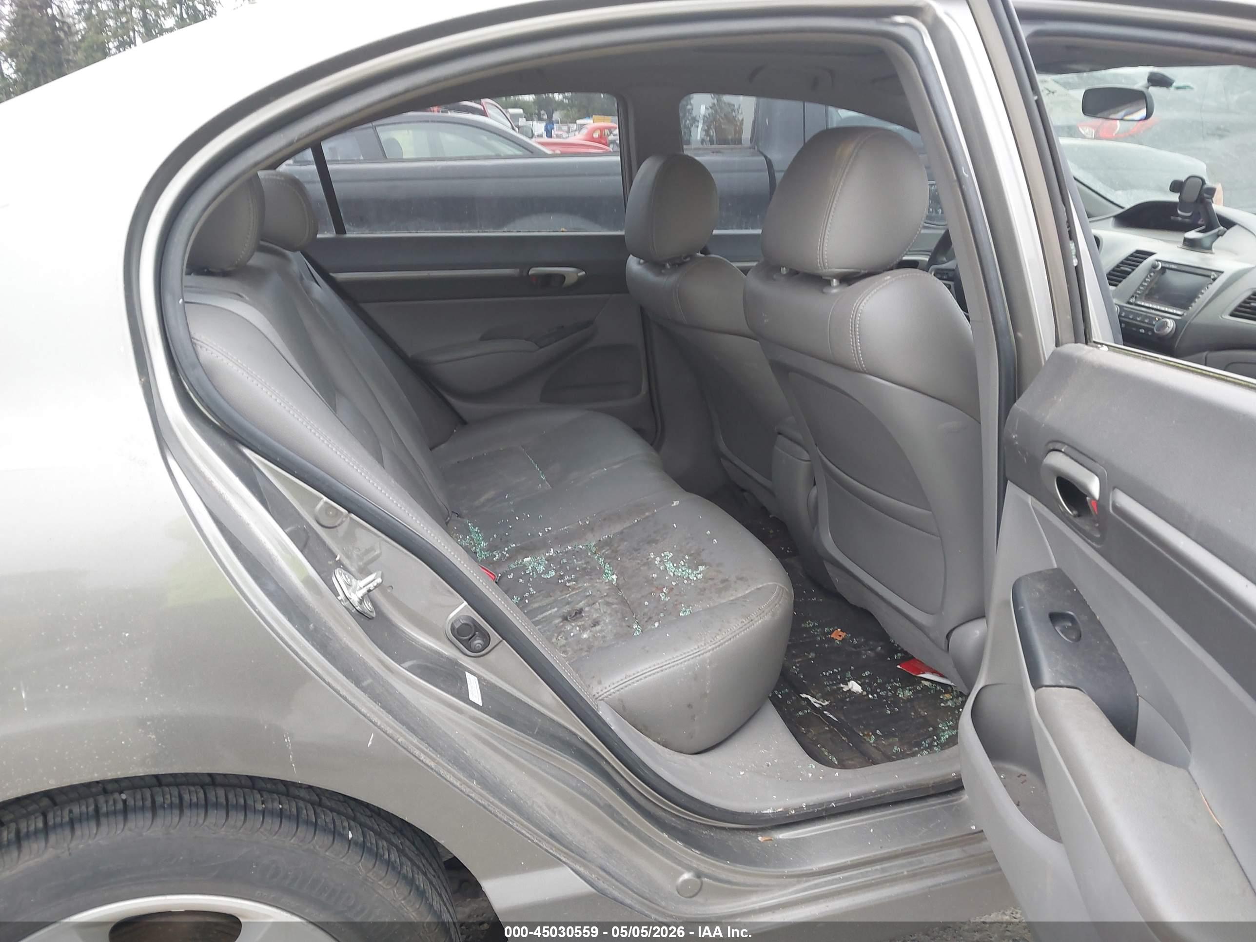 HONDA CIVIC image 8