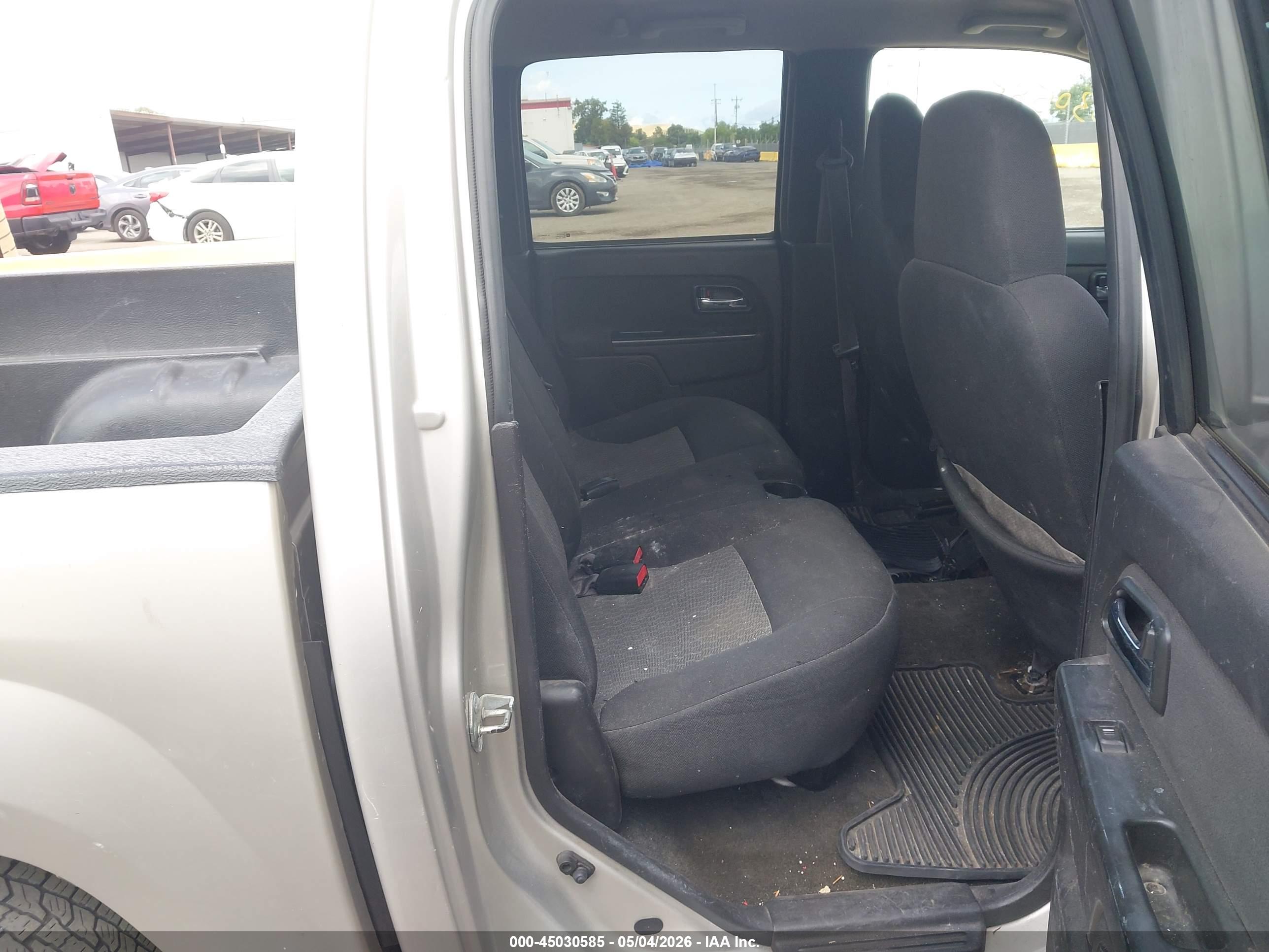 CHEVROLET COLORADO image 8