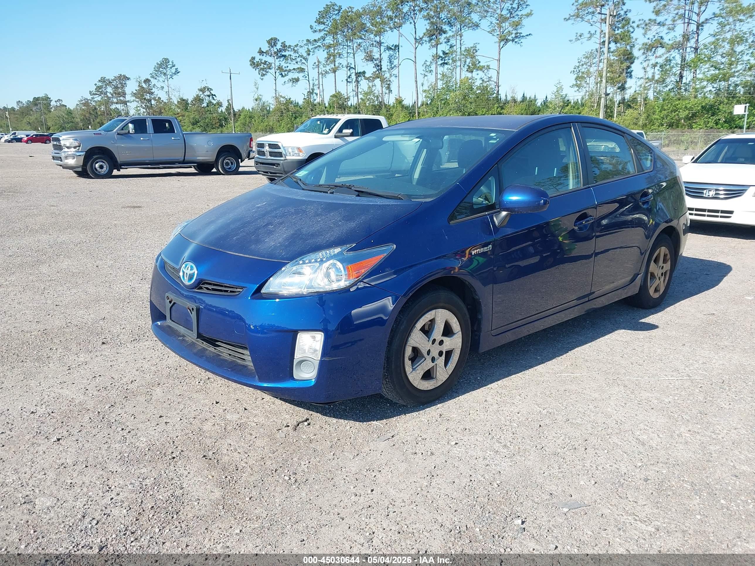 TOYOTA PRIUS image 2
