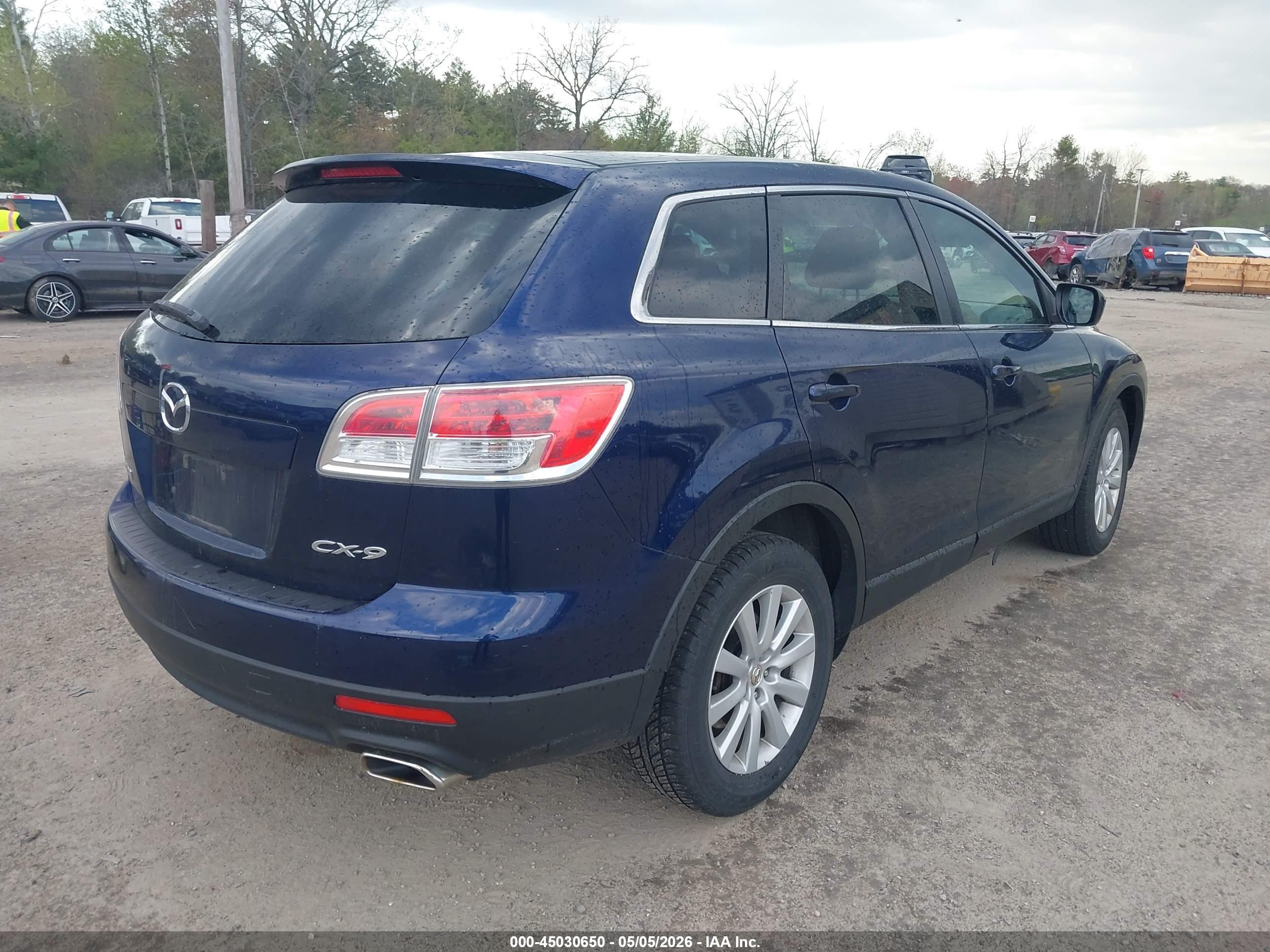 MAZDA CX-9 image 4
