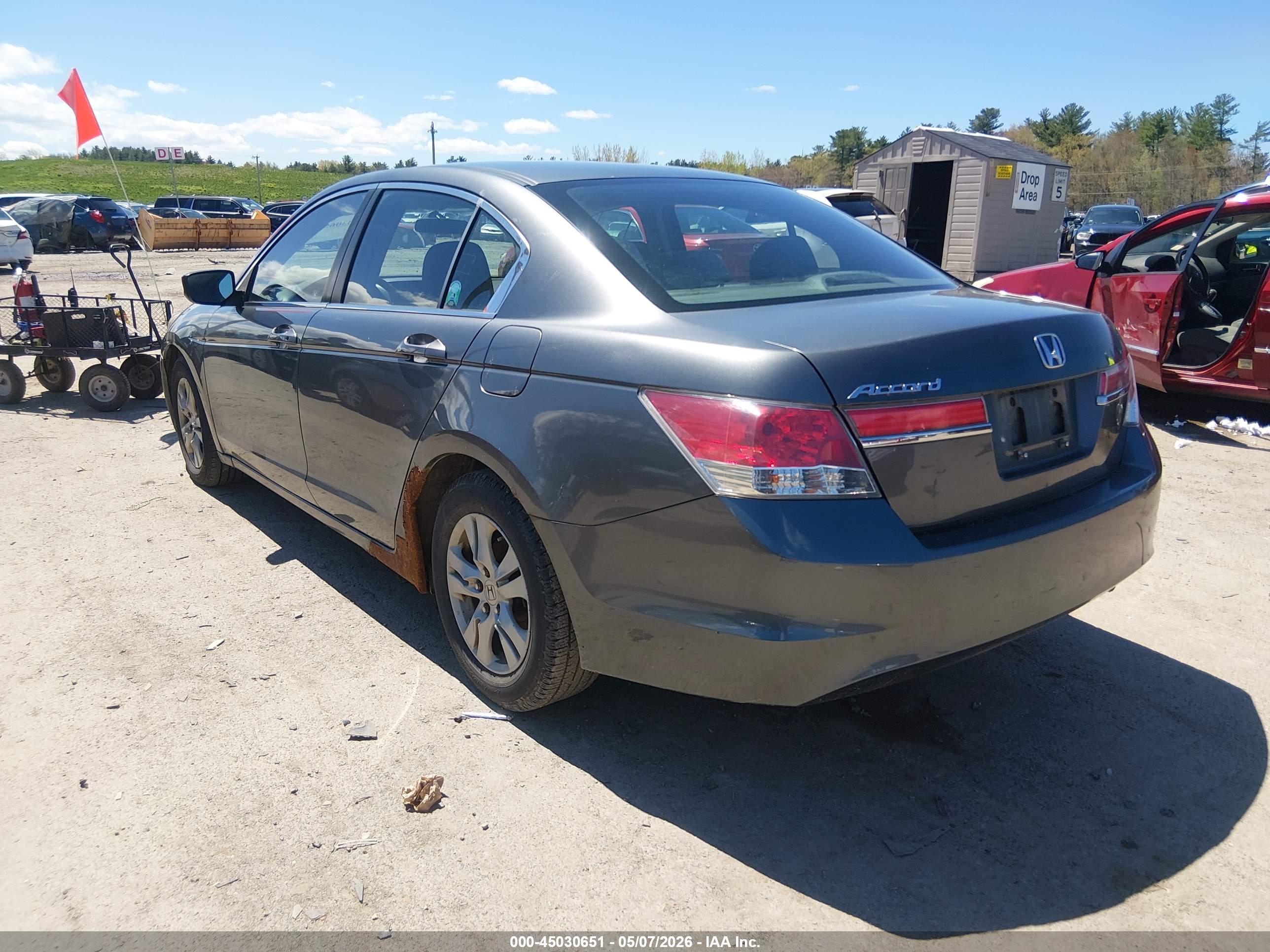 HONDA ACCORD image 3