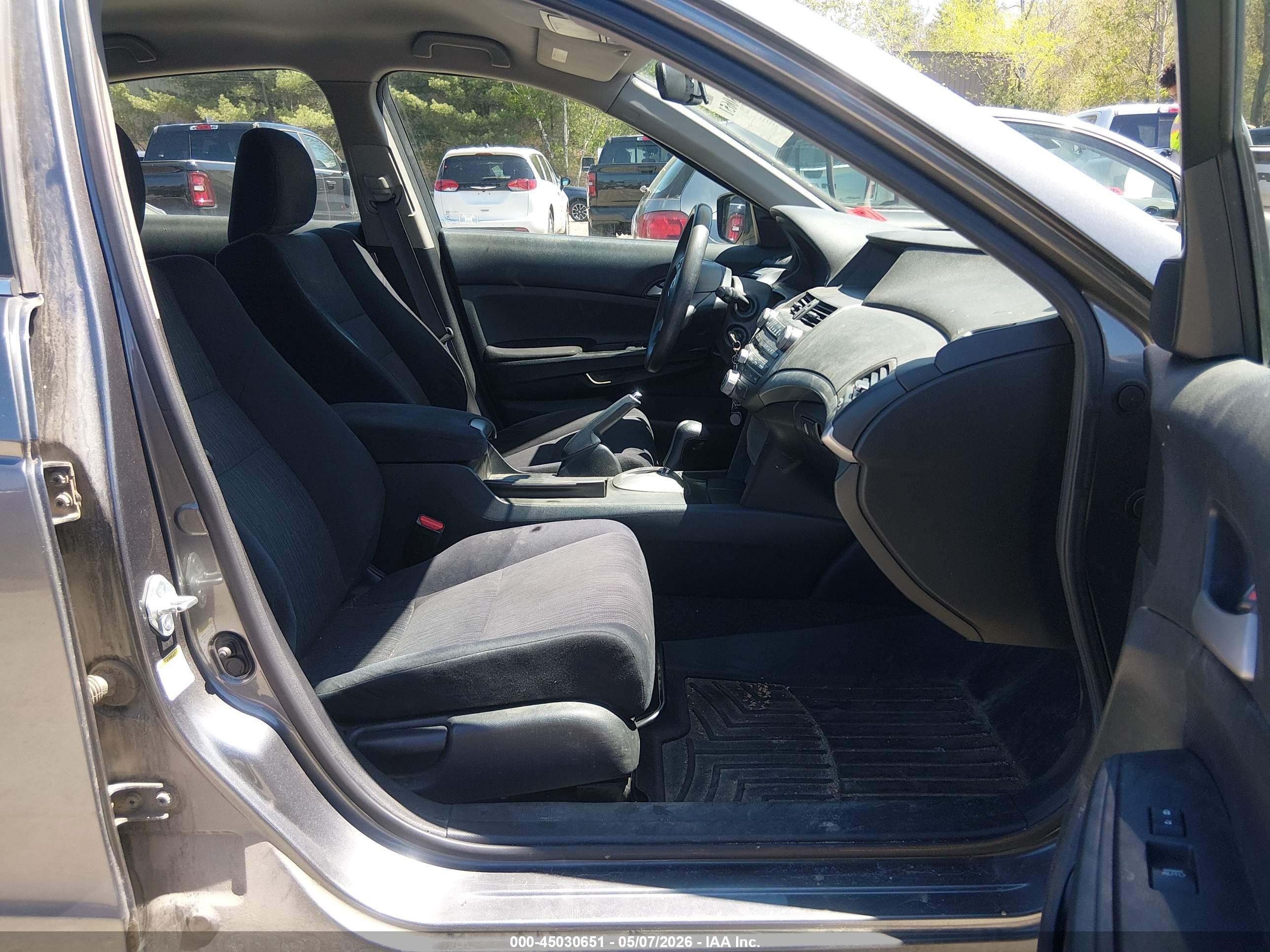HONDA ACCORD image 5