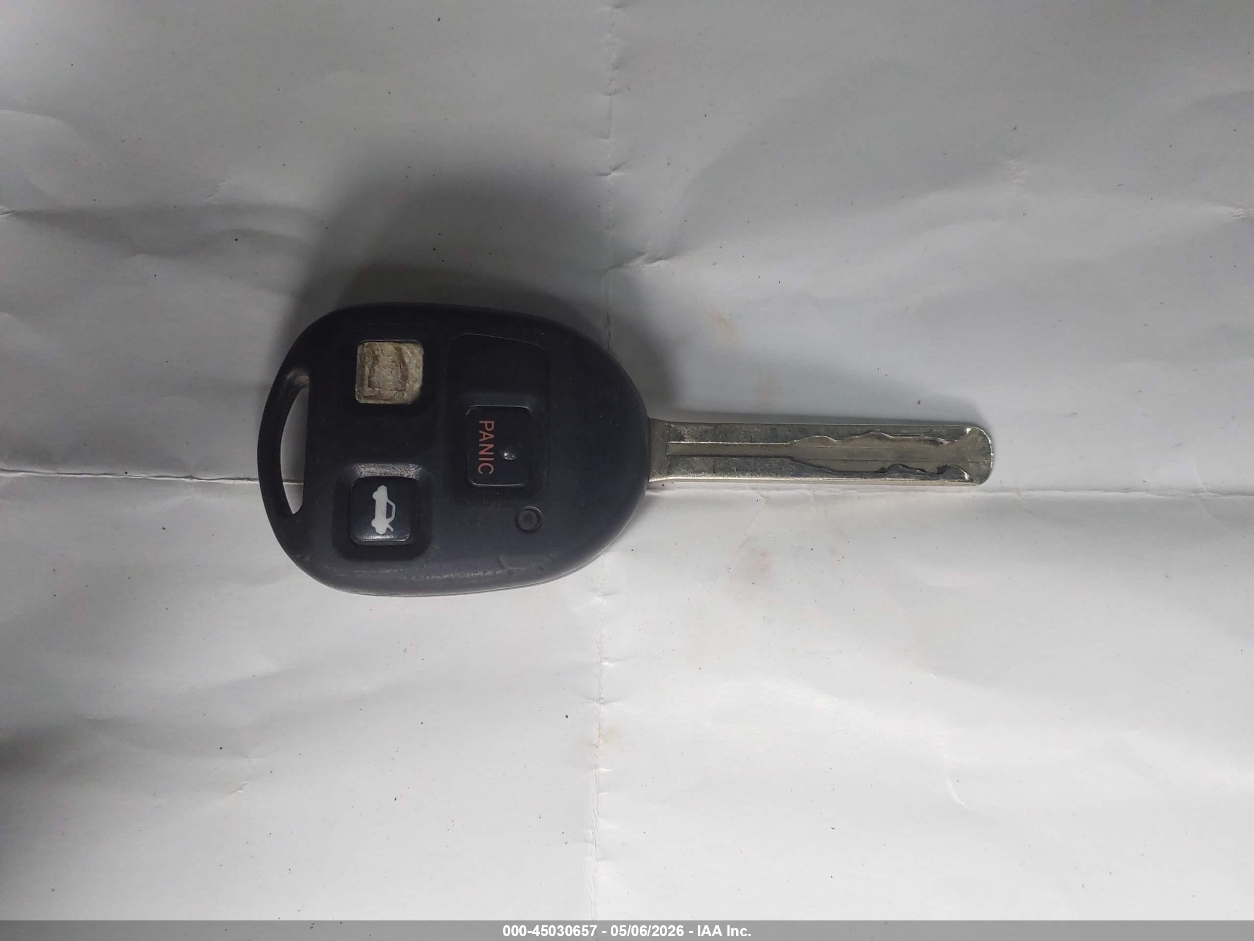 LEXUS ES image 11
