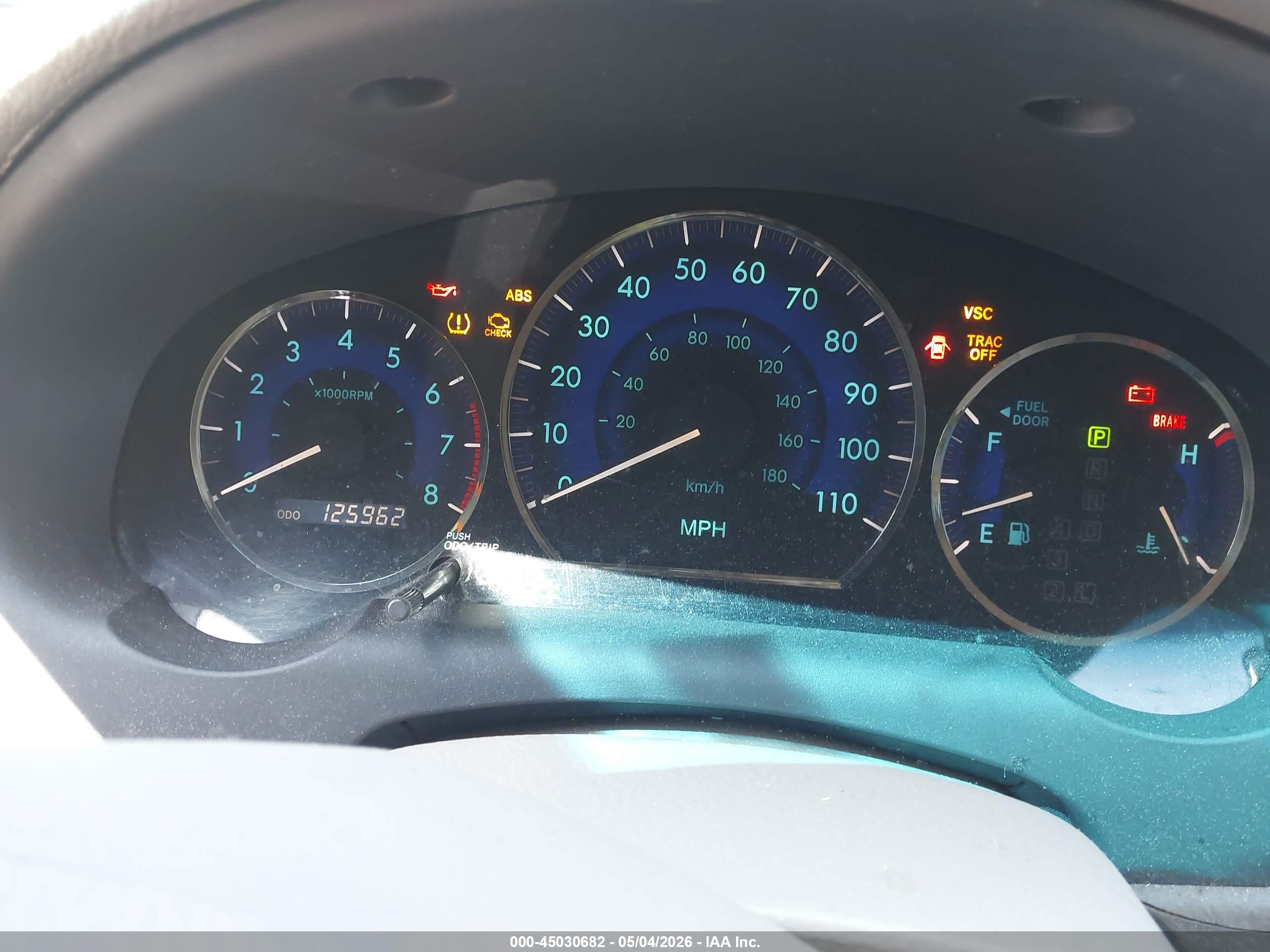 TOYOTA SIENNA image 7