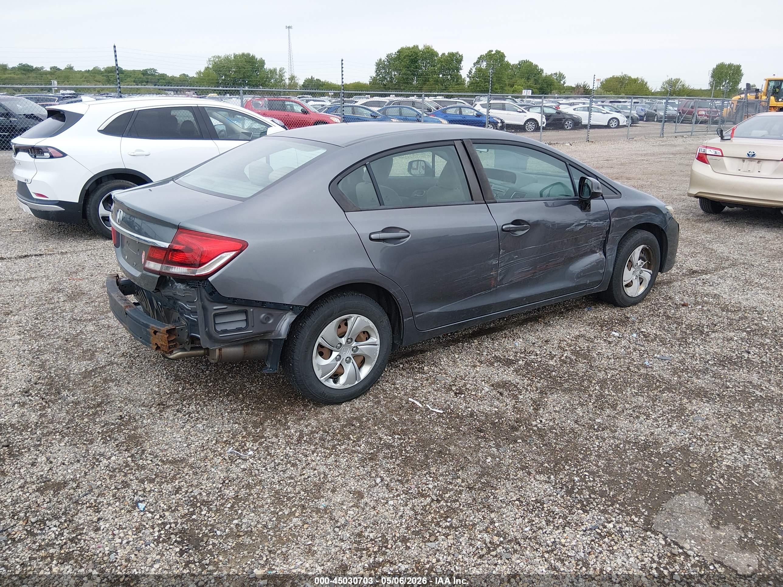 HONDA CIVIC image 4