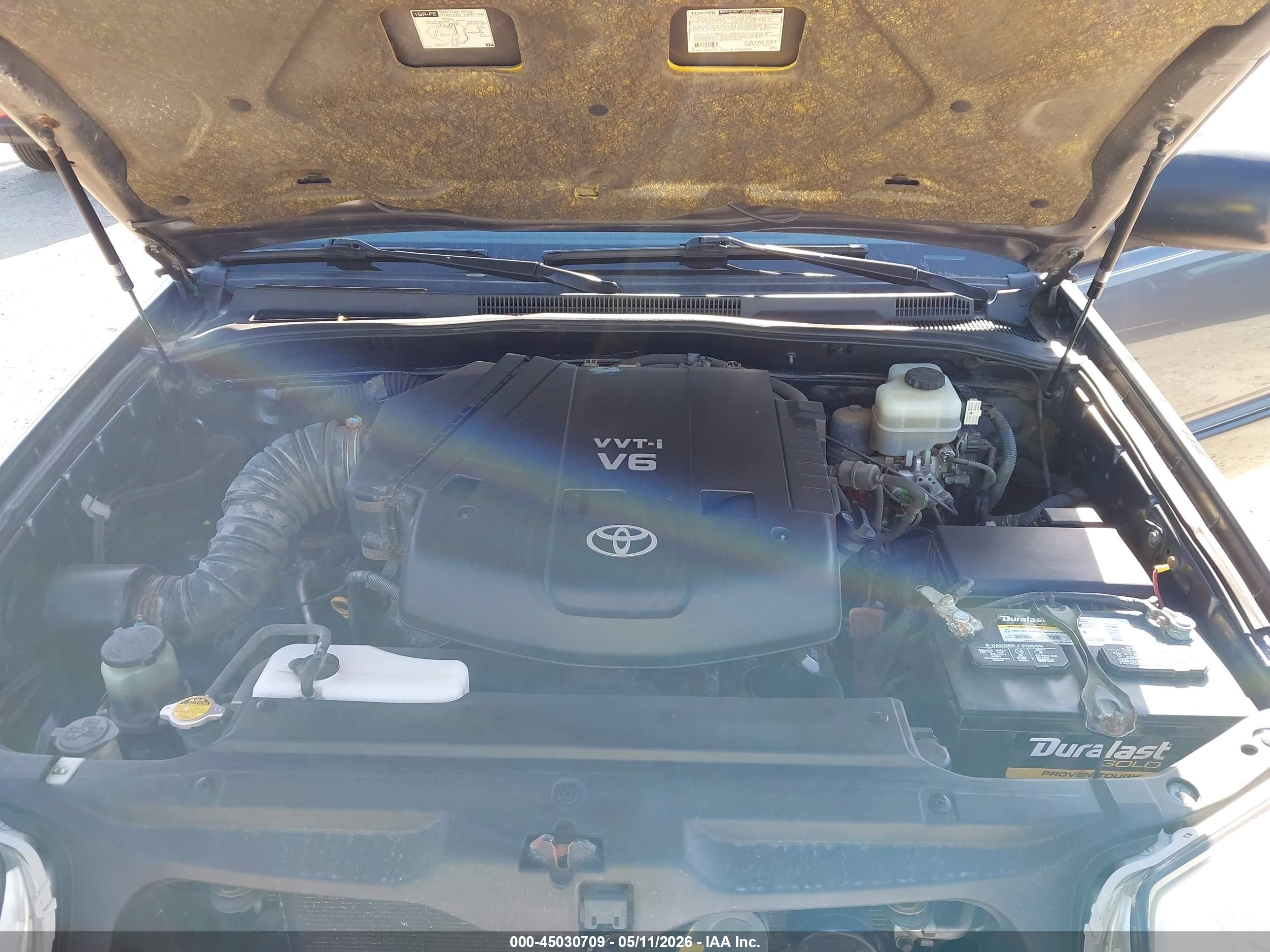 TOYOTA 4RUNNER image 10