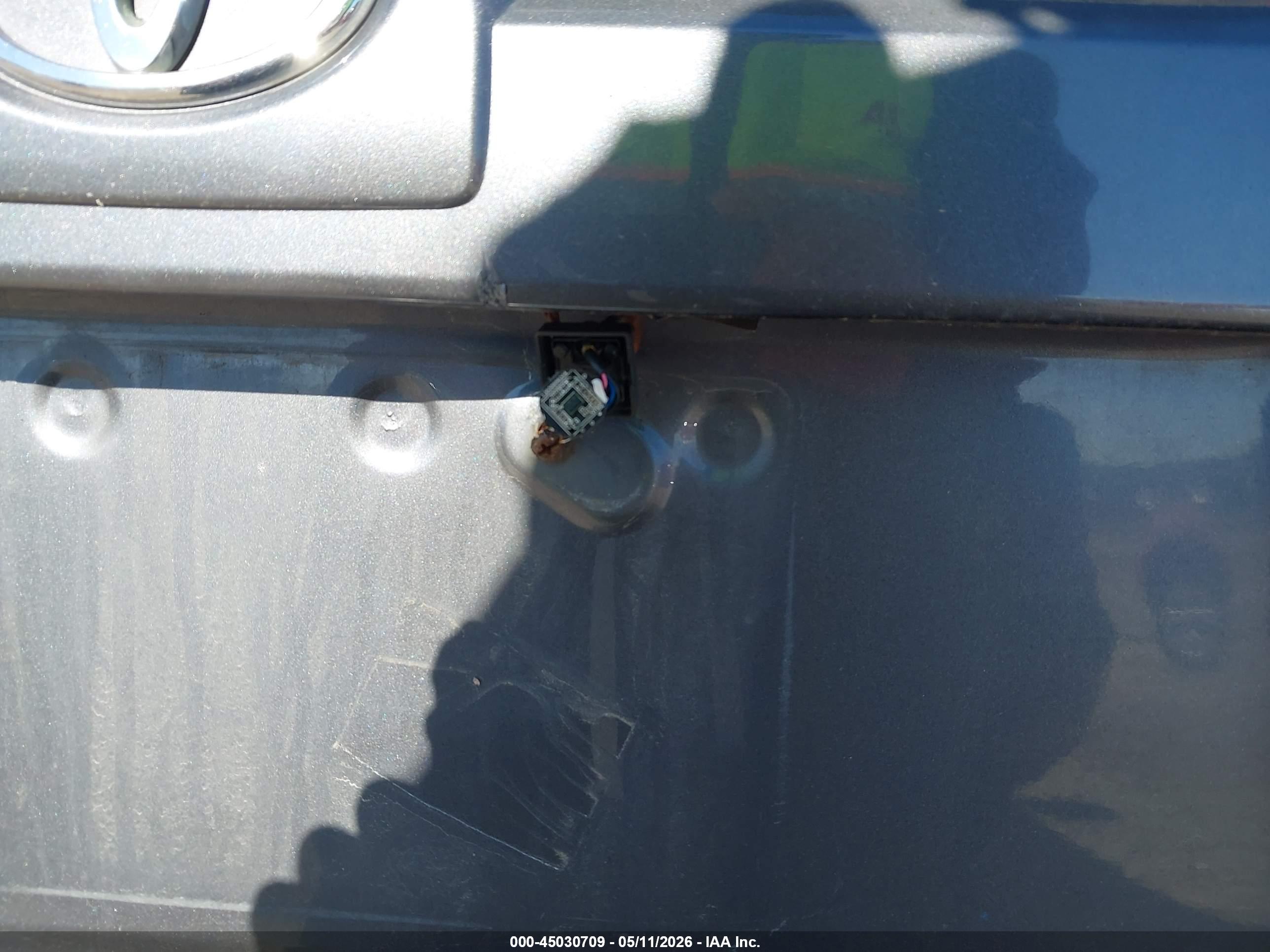 TOYOTA 4RUNNER image 6