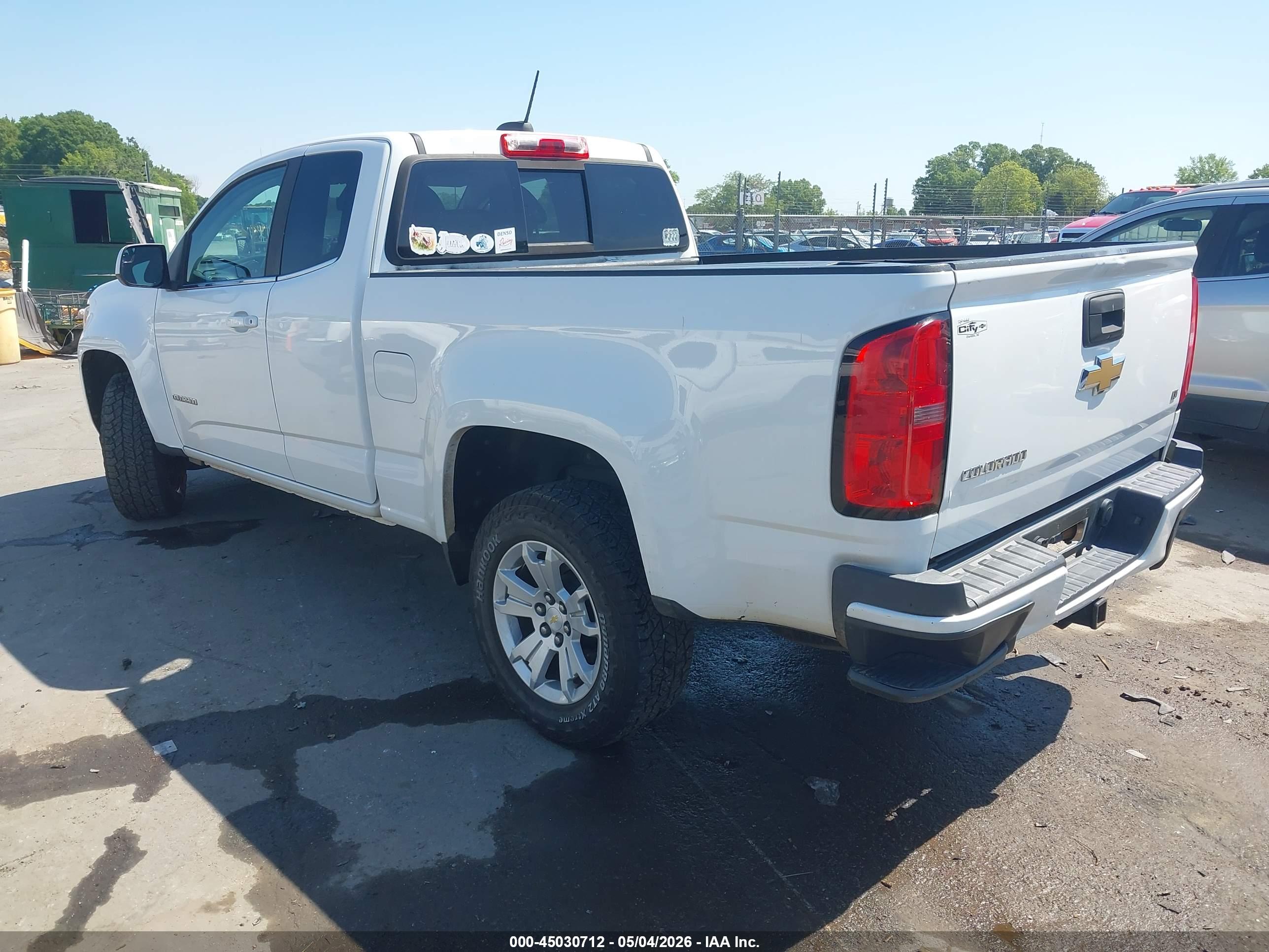 CHEVROLET COLORADO image 3