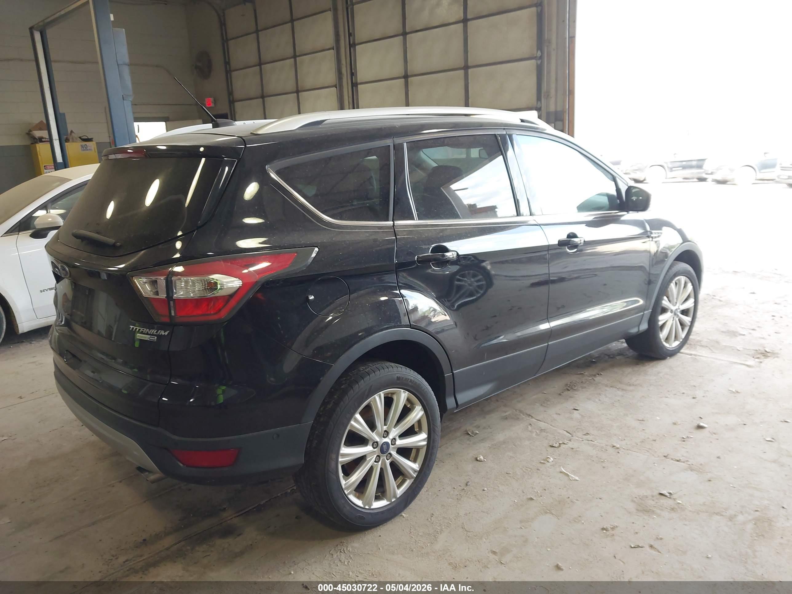 FORD ESCAPE image 4