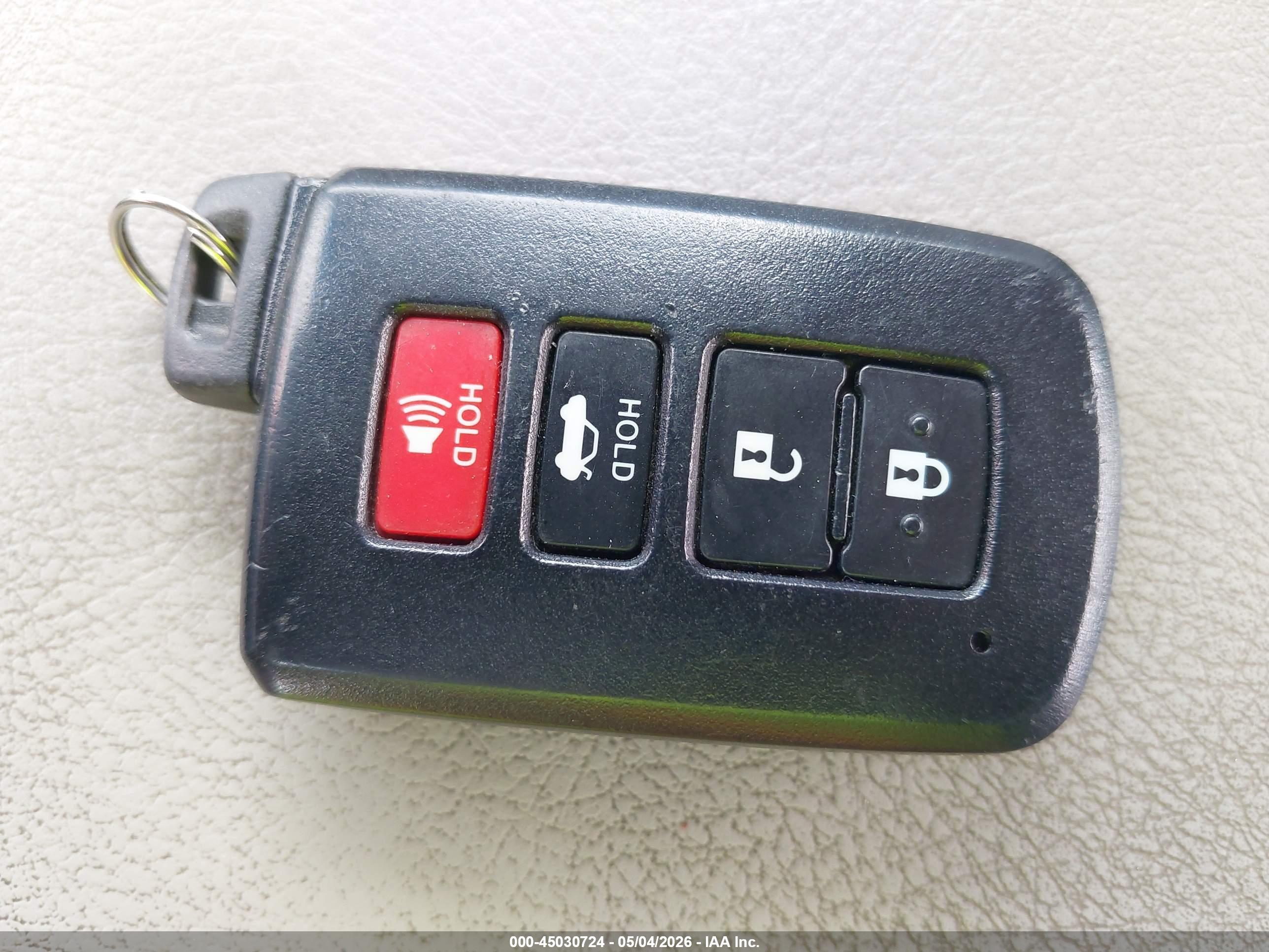 TOYOTA CAMRY image 11