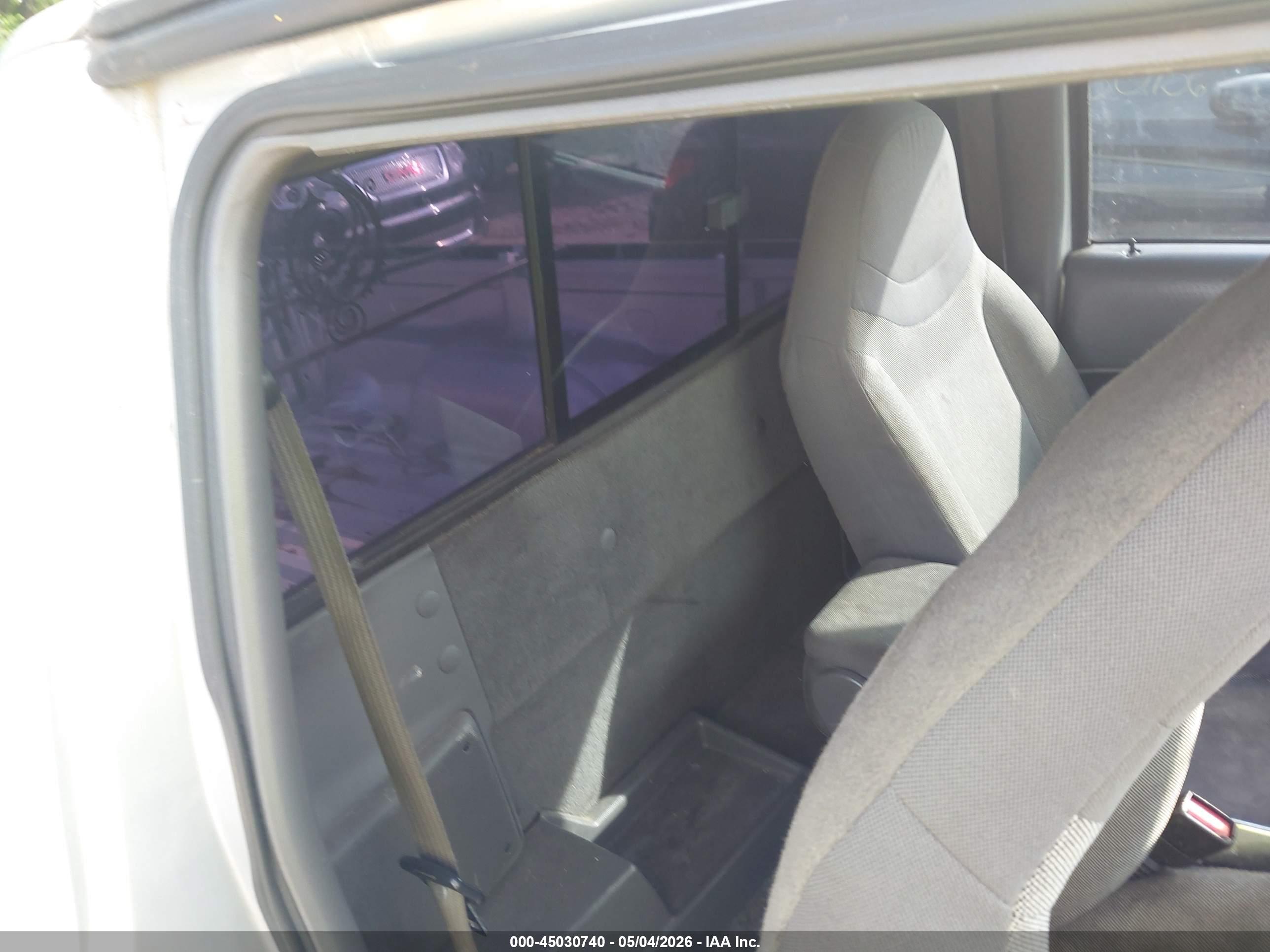 FORD RANGER image 8