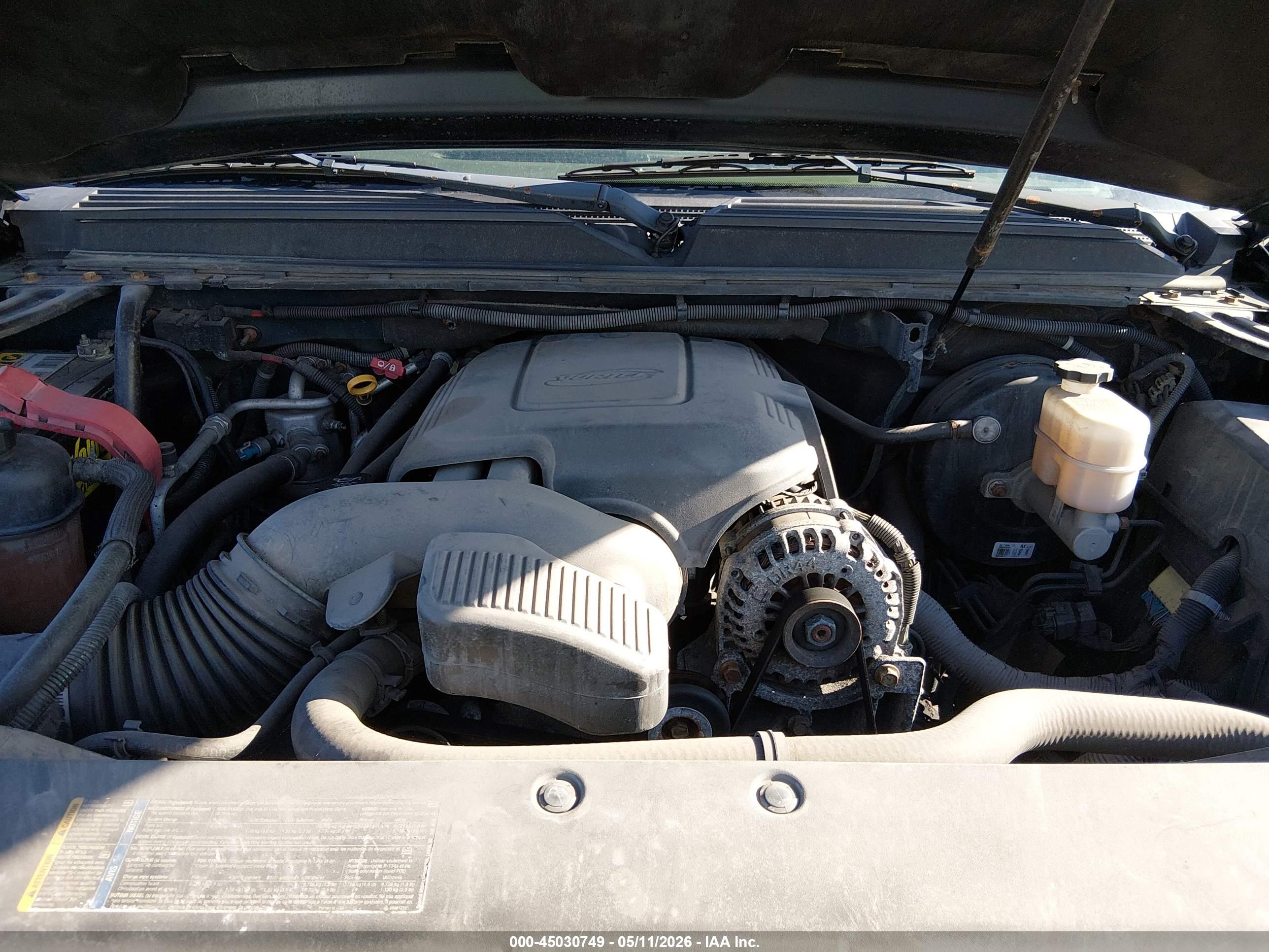 CHEVROLET SUBURBAN image 10