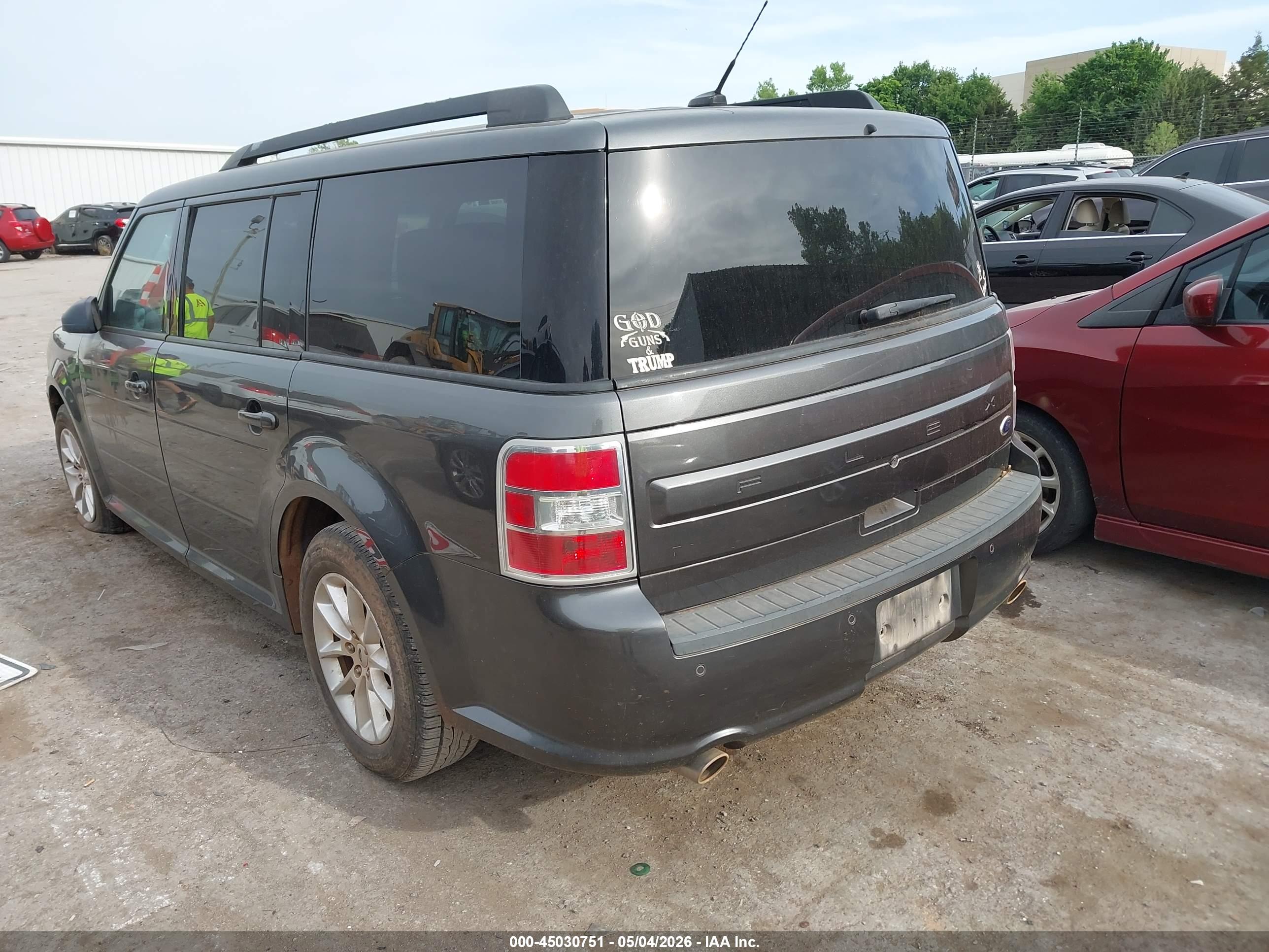 FORD FLEX image 3