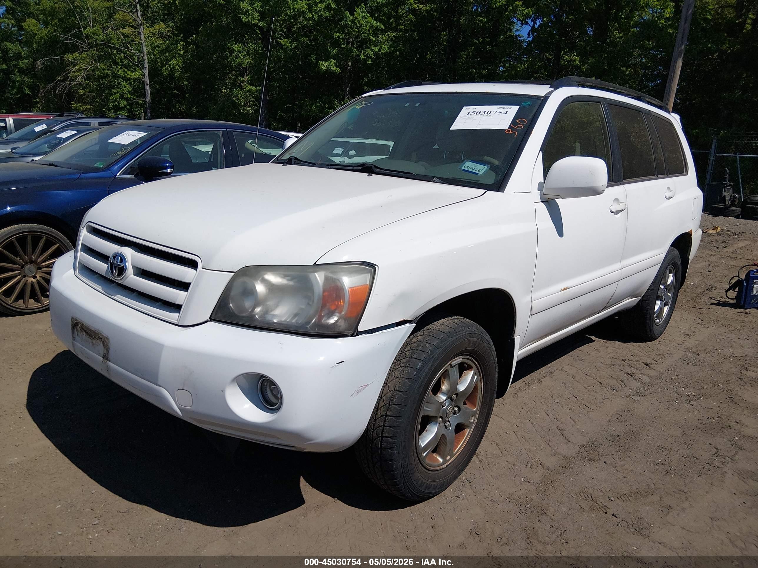 TOYOTA HIGHLANDER image 2