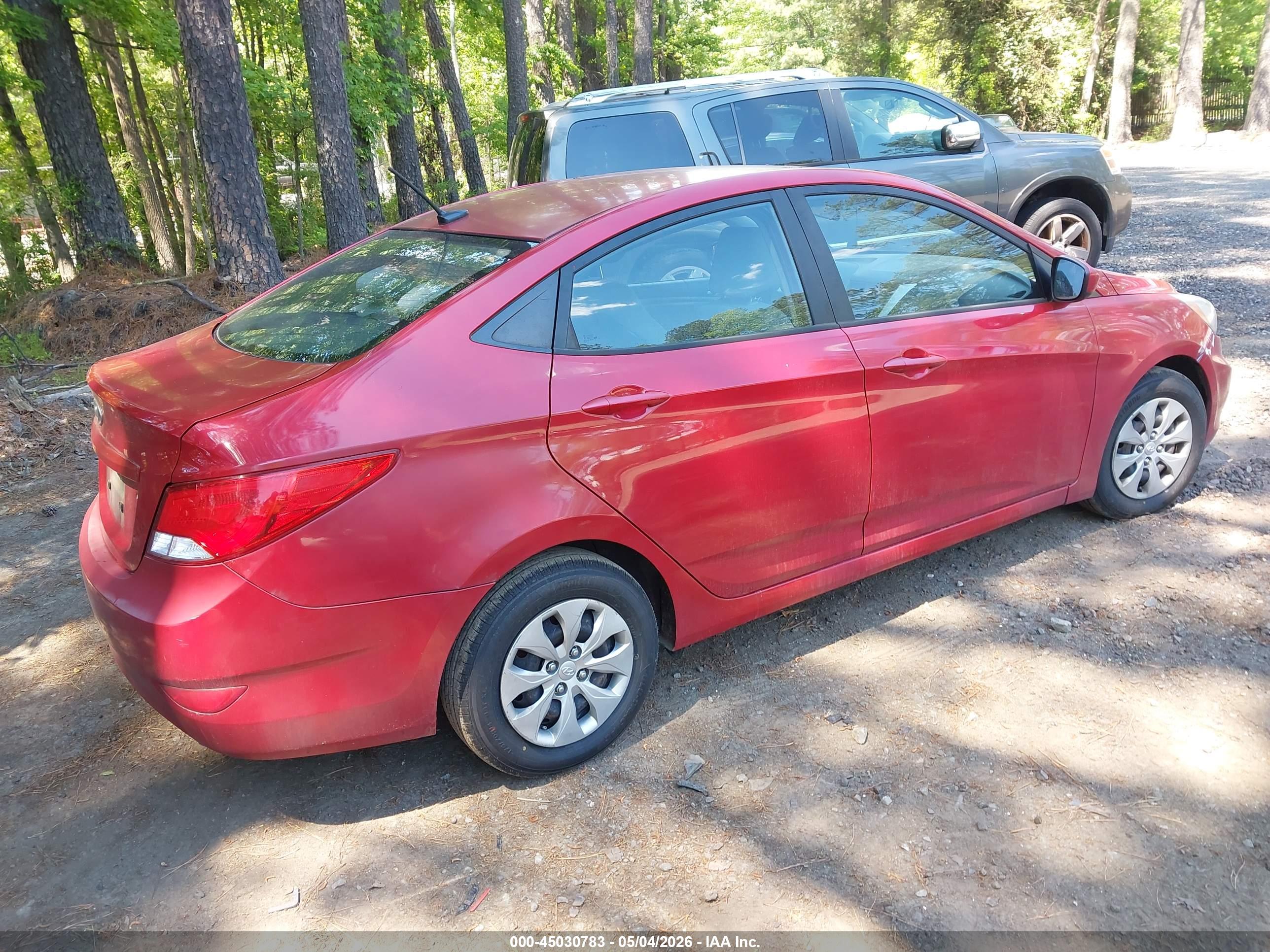 HYUNDAI ACCENT image 4