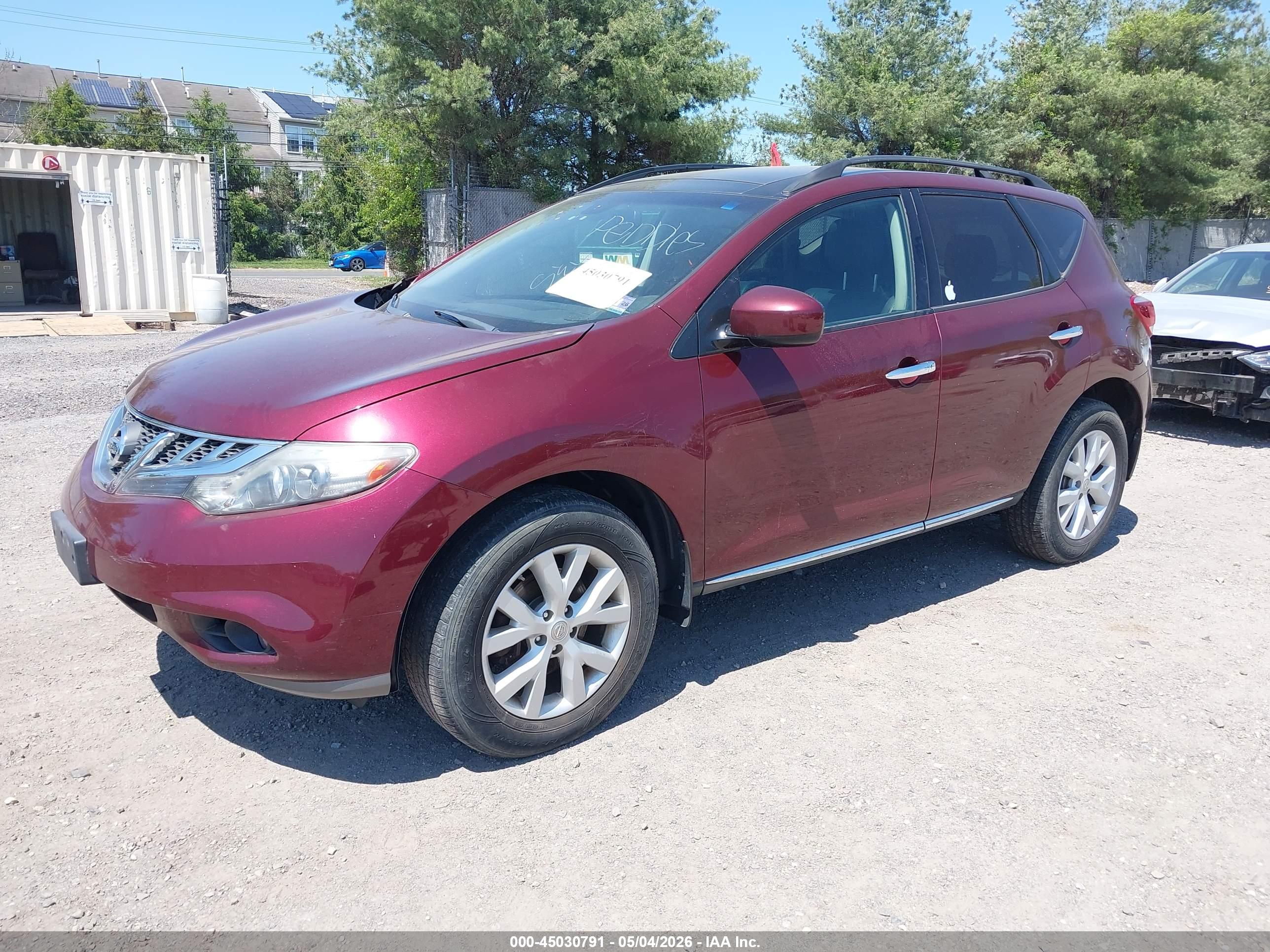 NISSAN MURANO image 2