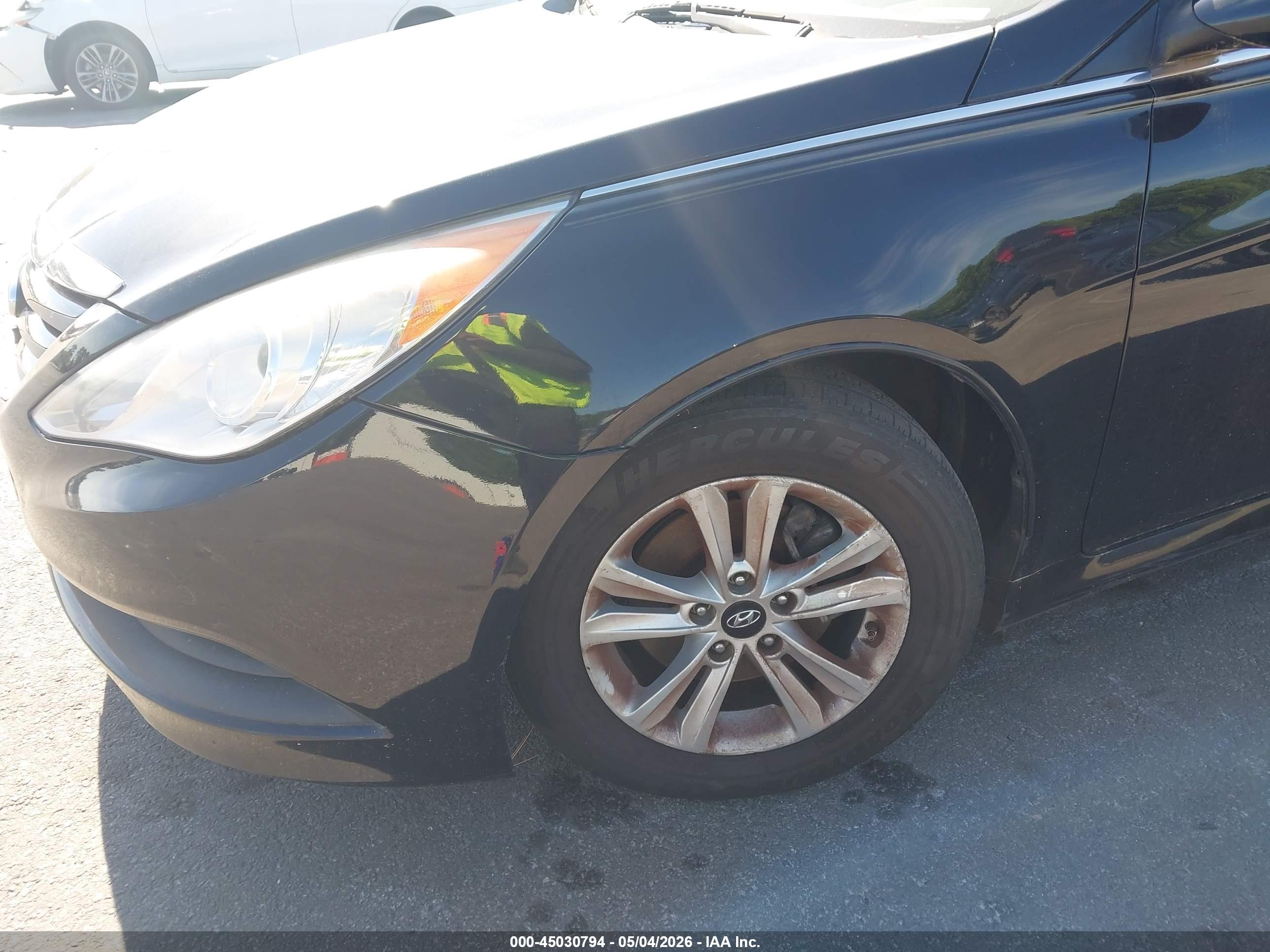 HYUNDAI SONATA image 6