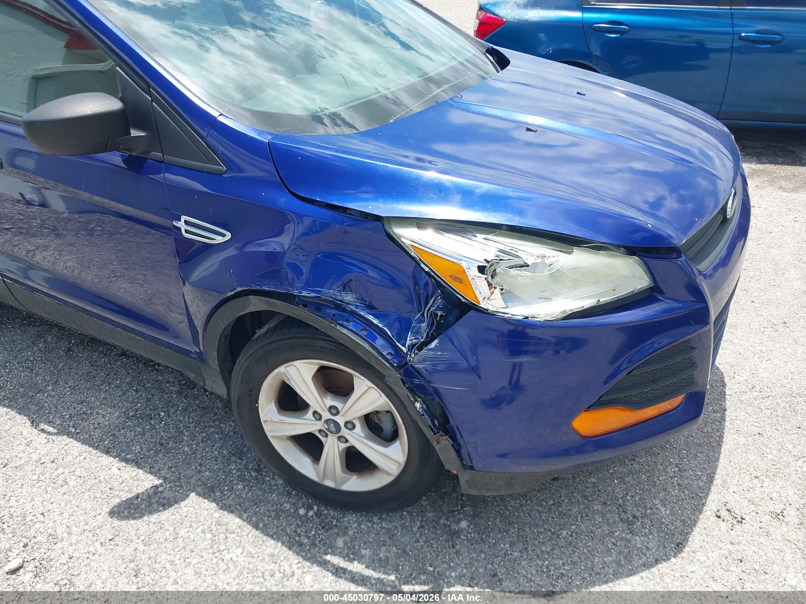 FORD ESCAPE image 6