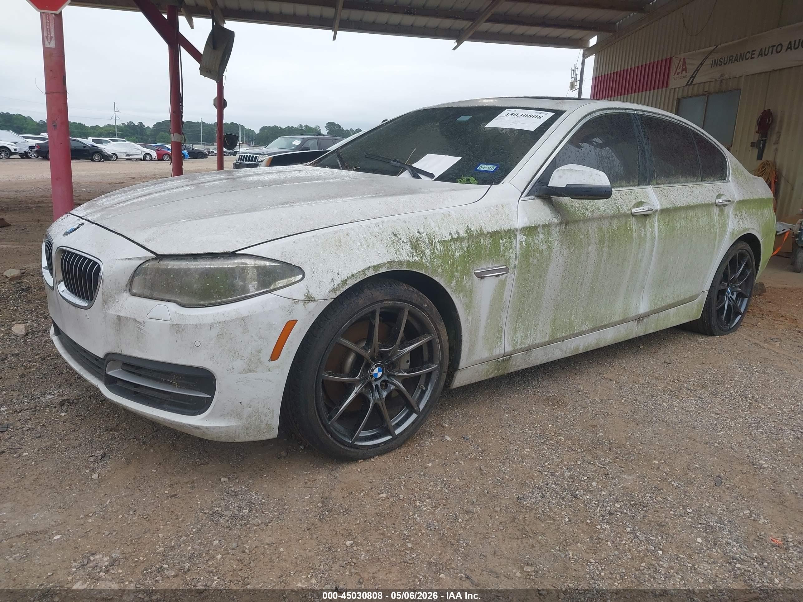 BMW 535I image 2