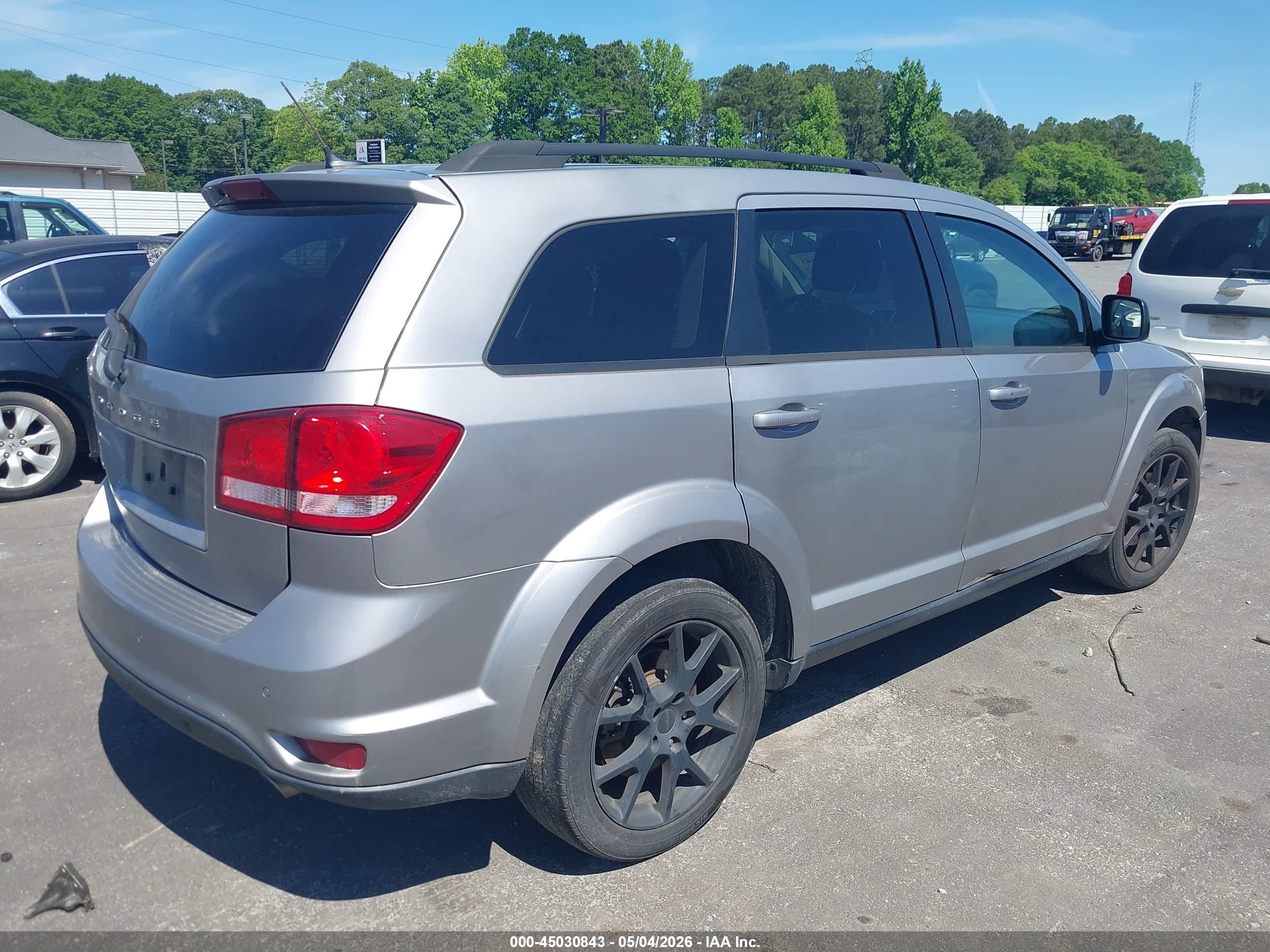 DODGE JOURNEY image 4