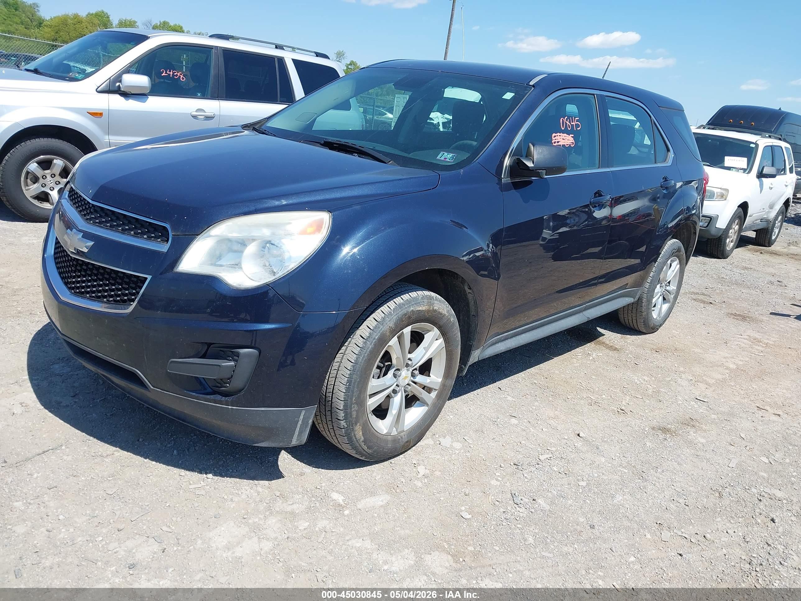 CHEVROLET EQUINOX image 2