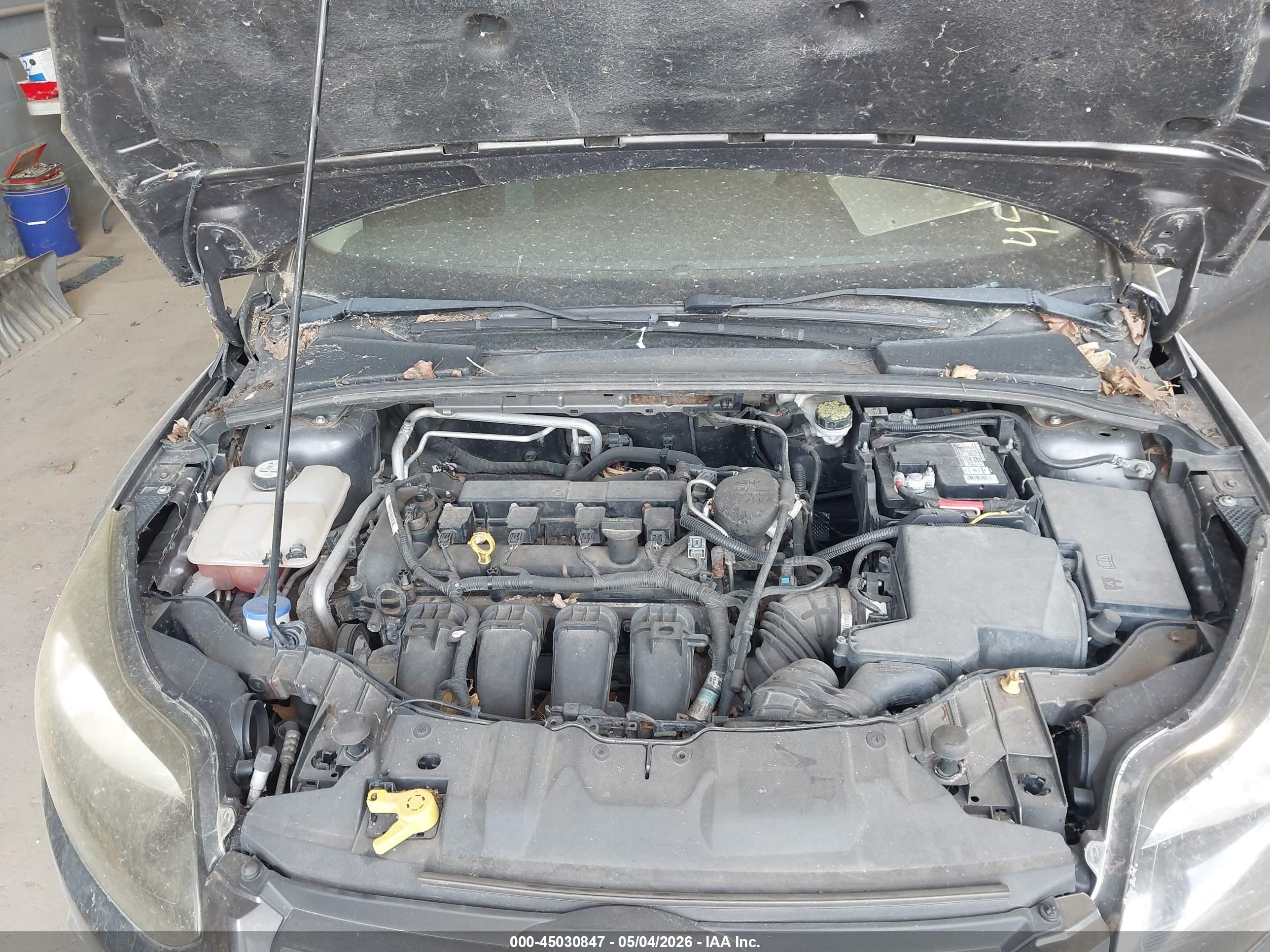 FORD FOCUS image 10