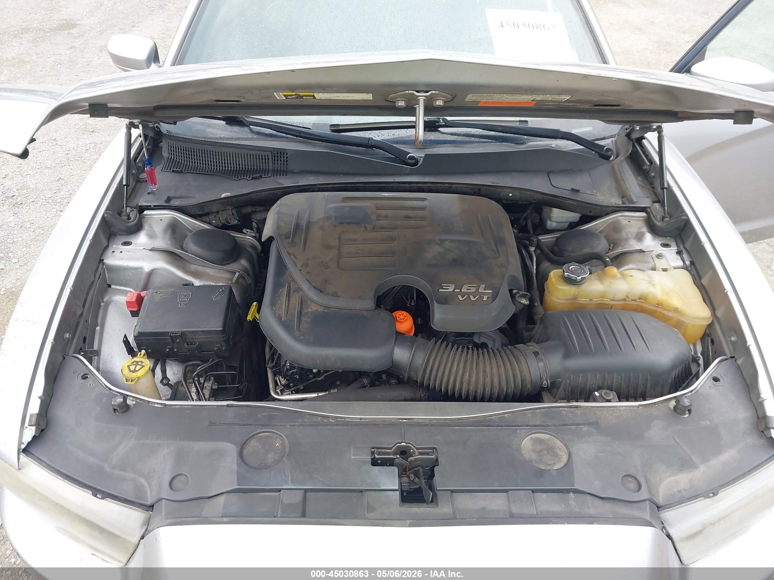 DODGE CHARGER image 10