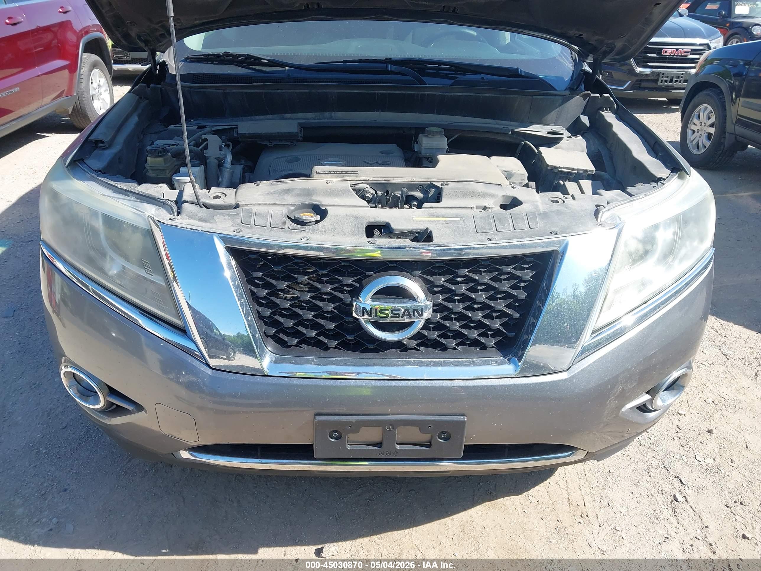 NISSAN PATHFINDER image 10