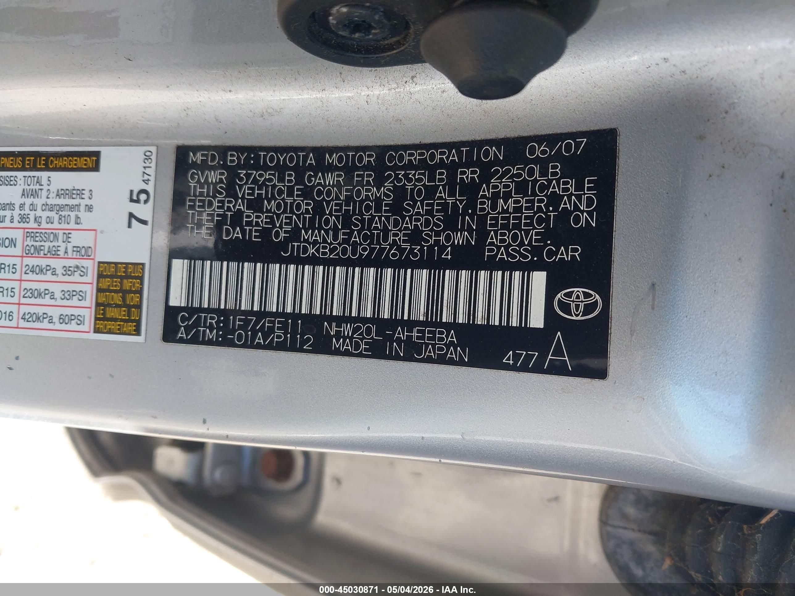 TOYOTA PRIUS image 9
