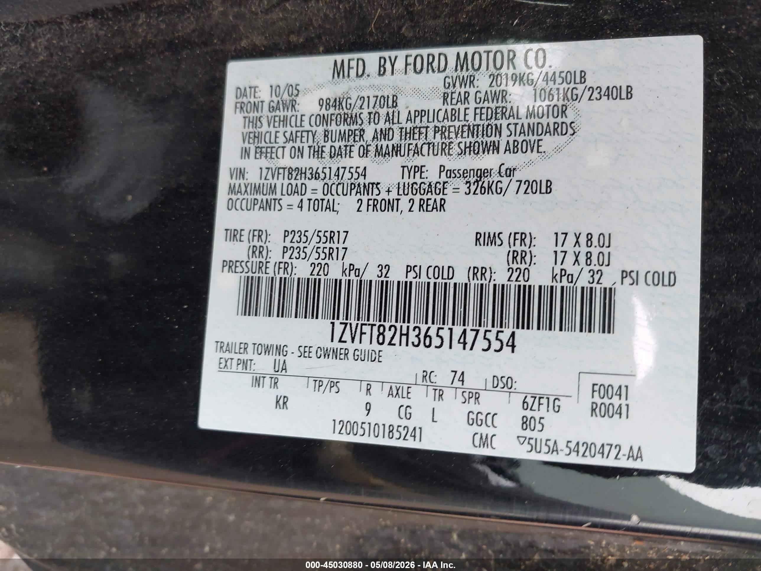 FORD MUSTANG image 9
