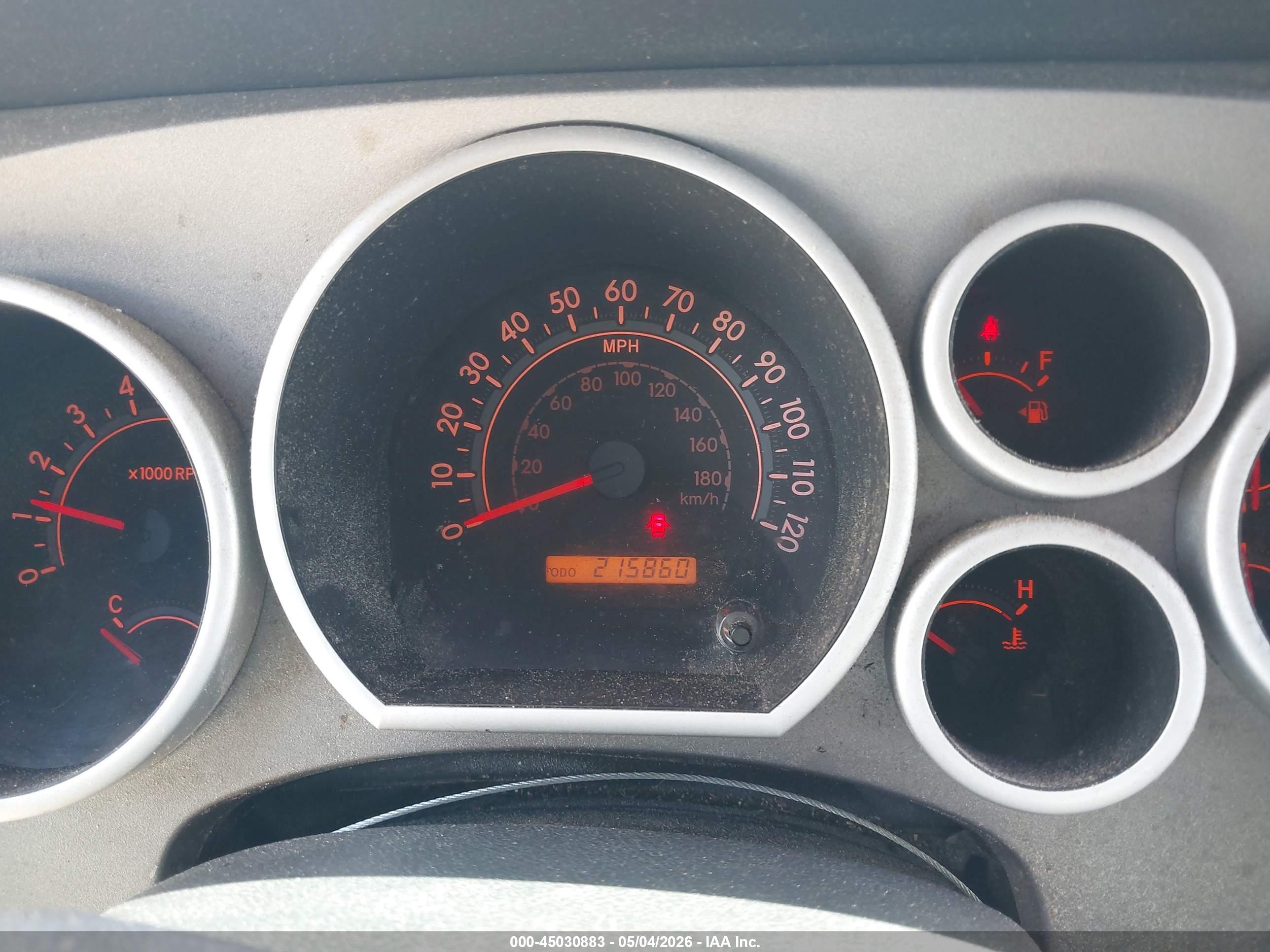 TOYOTA TUNDRA image 7