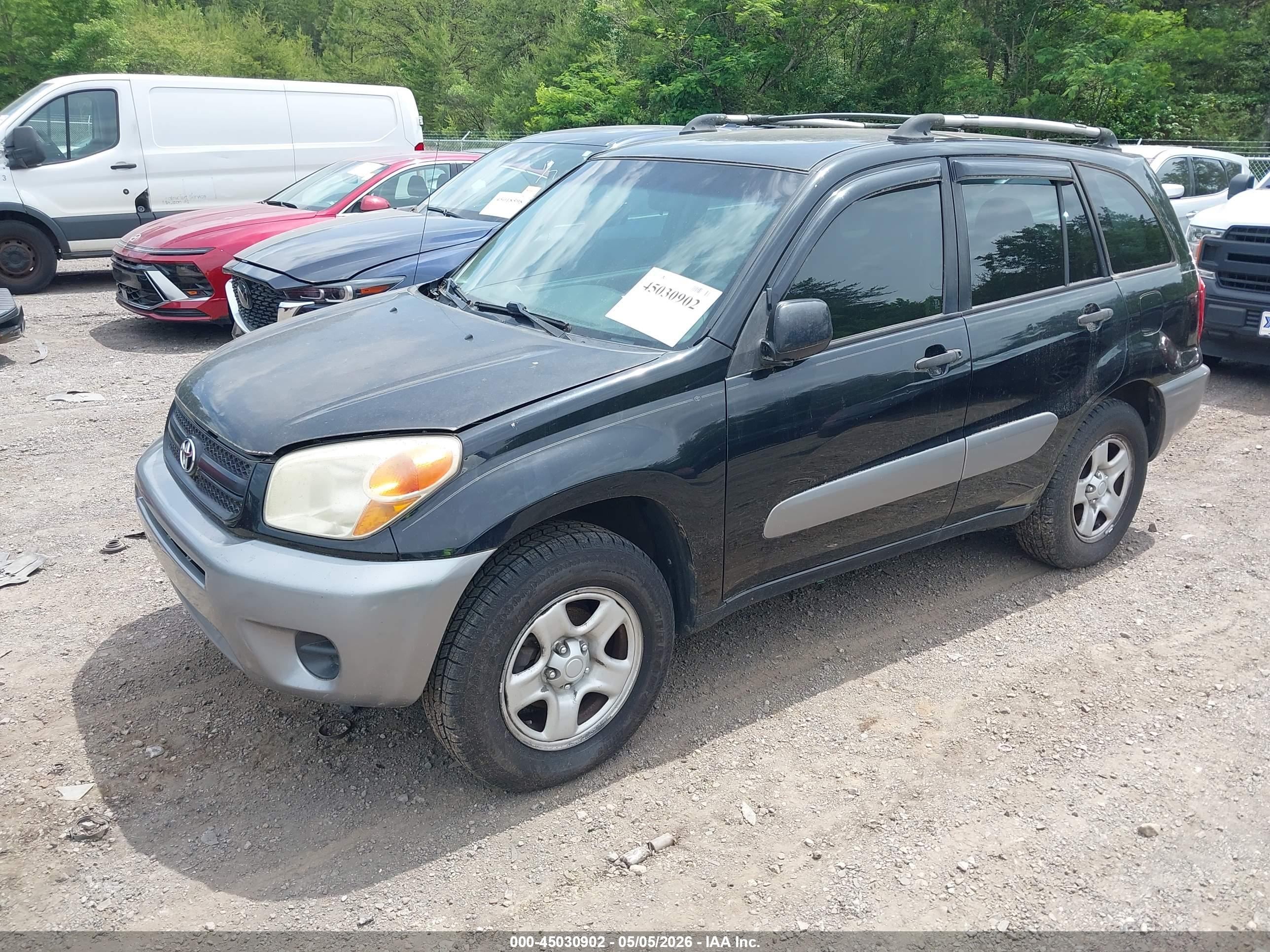 TOYOTA RAV4 image 2